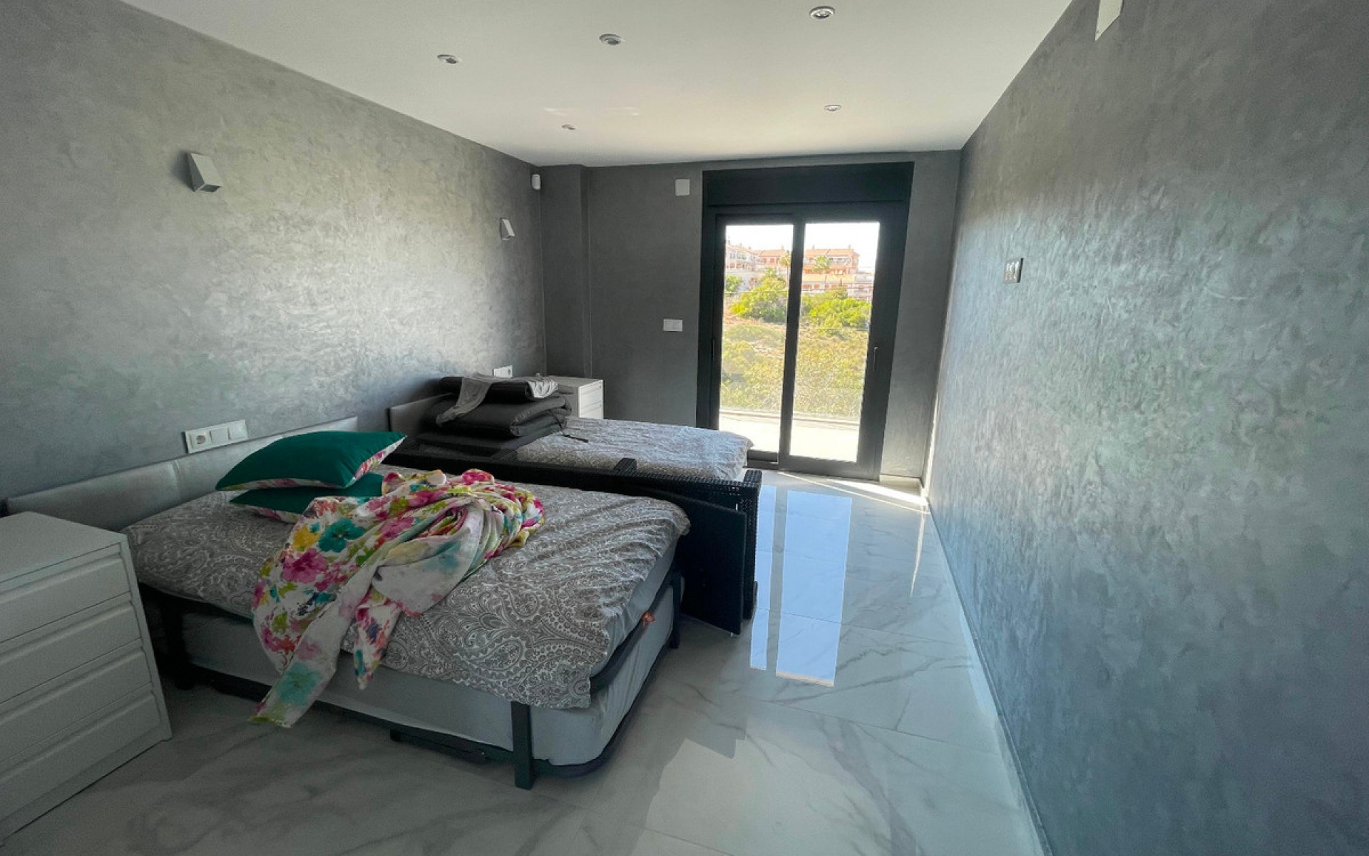 Resale - Villa - Torrevieja - La Mata