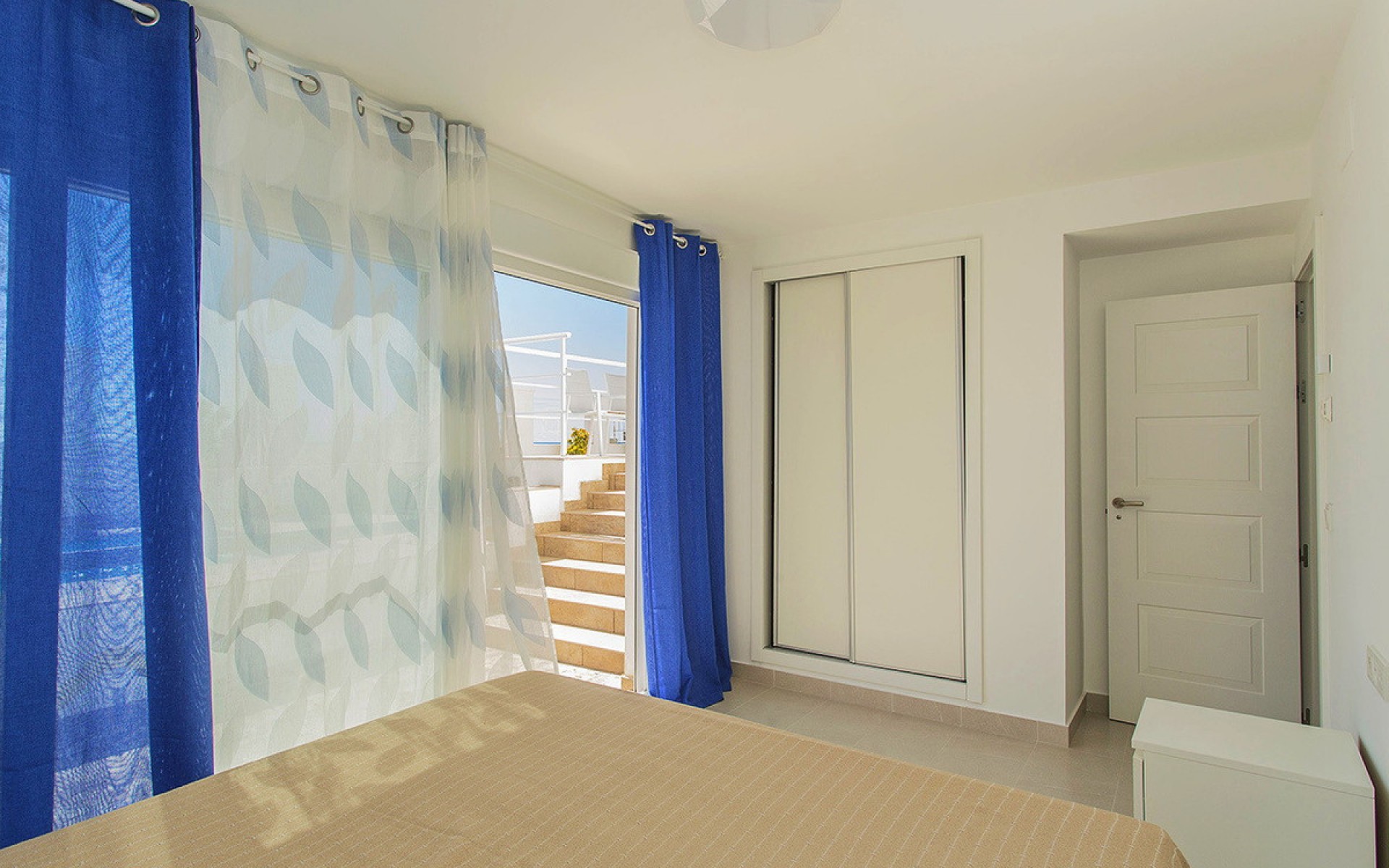 Resale - Villa - Torrevieja - La Mata