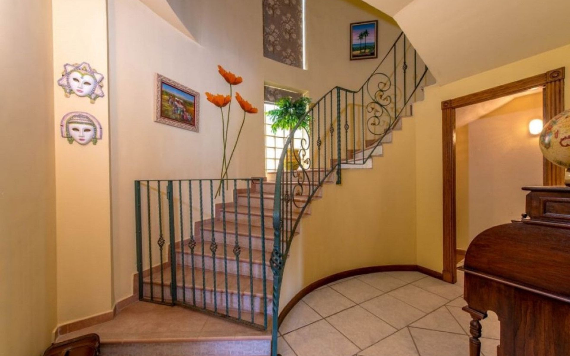 Resale - Villa - Torrevieja - La Mata