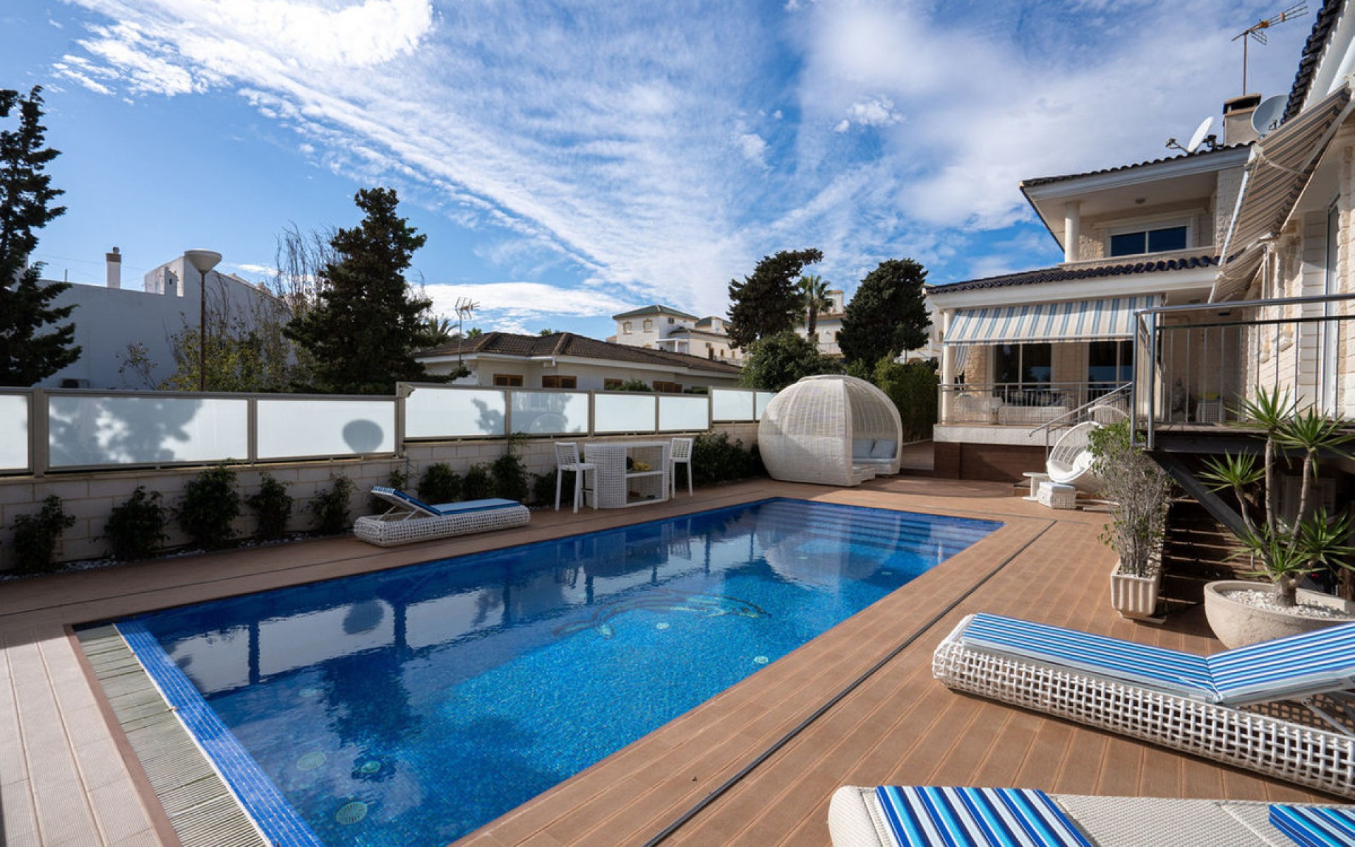 Resale - Villa - Torrevieja - La Mata