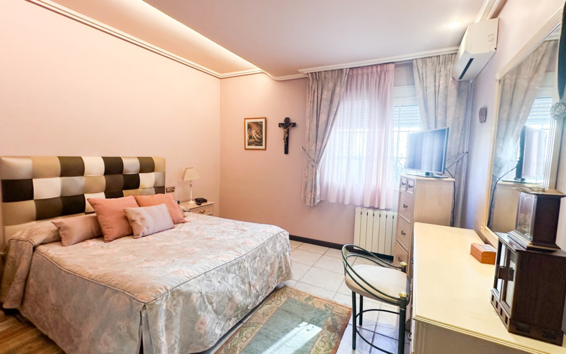 Resale - Villa - Torrevieja - La Mata