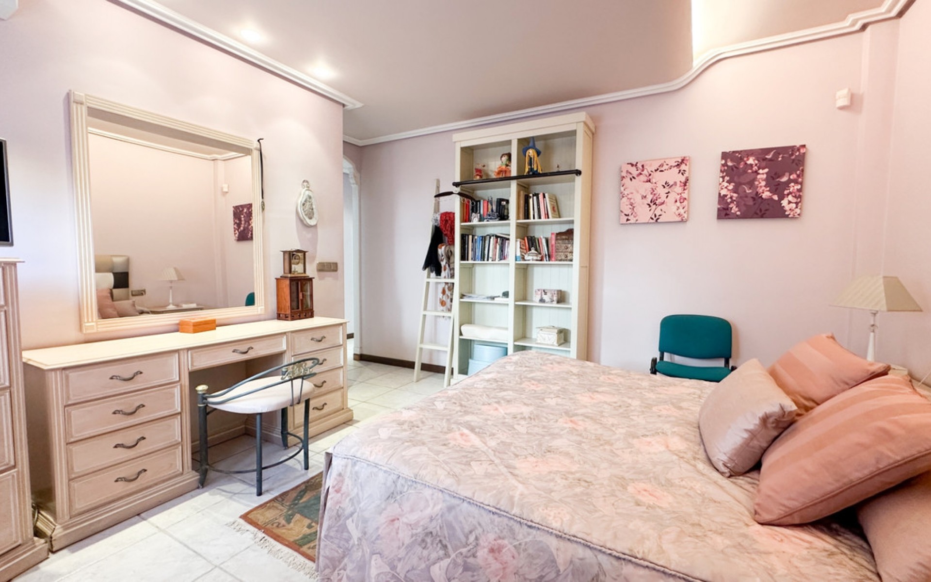 Resale - Villa - Torrevieja - La Mata