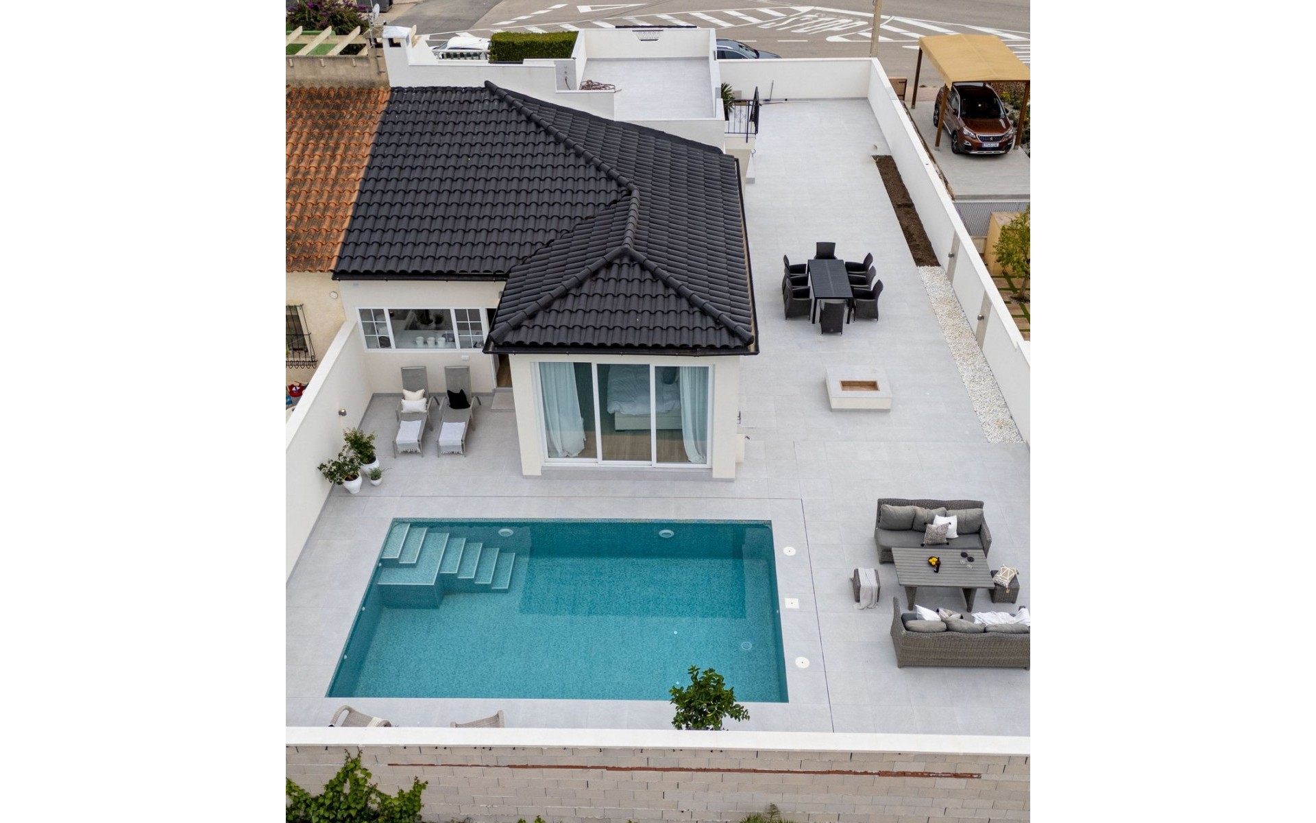 Resale - Villa - Torrevieja - La Siesta