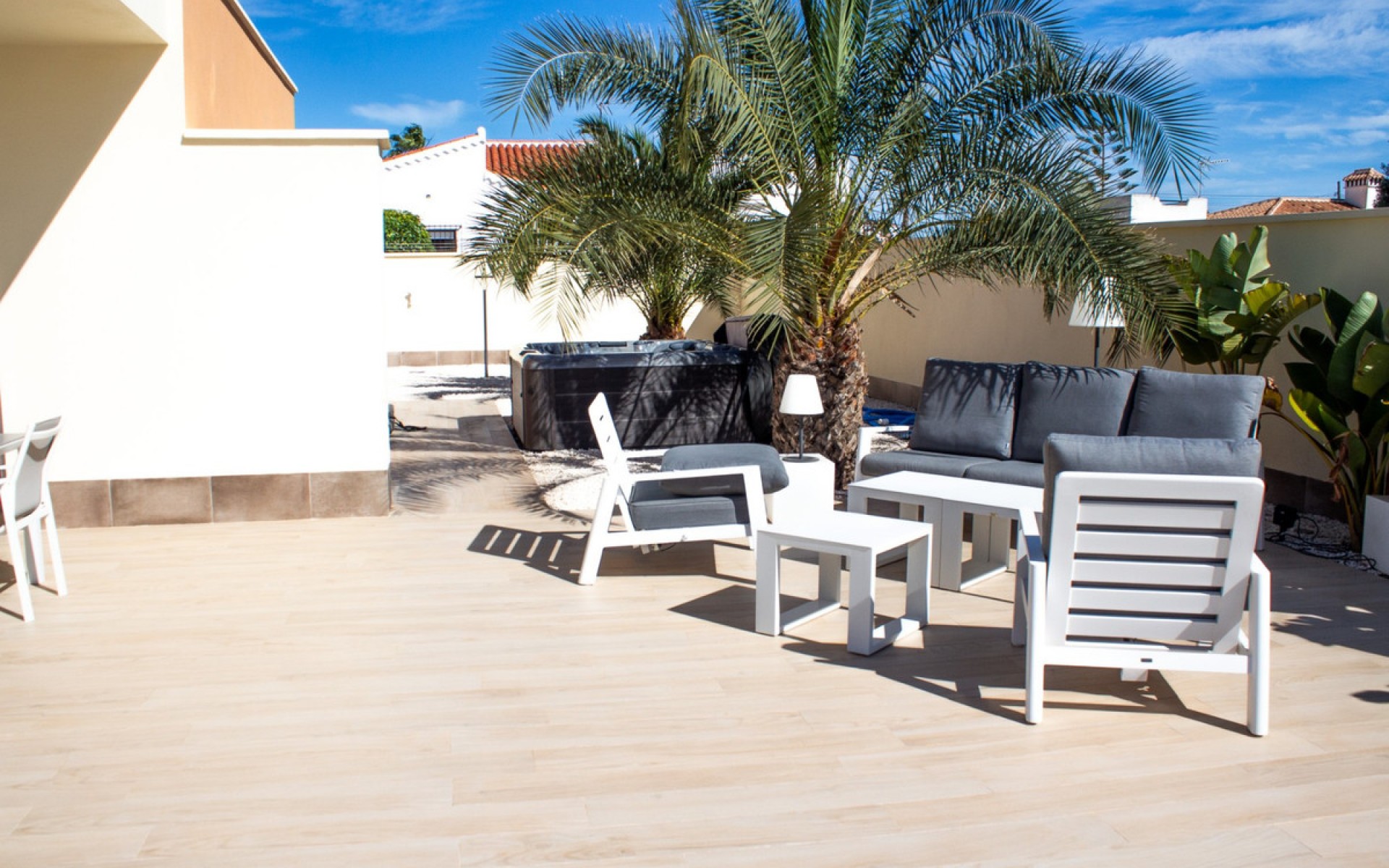 Resale - Villa - Torrevieja - La Siesta