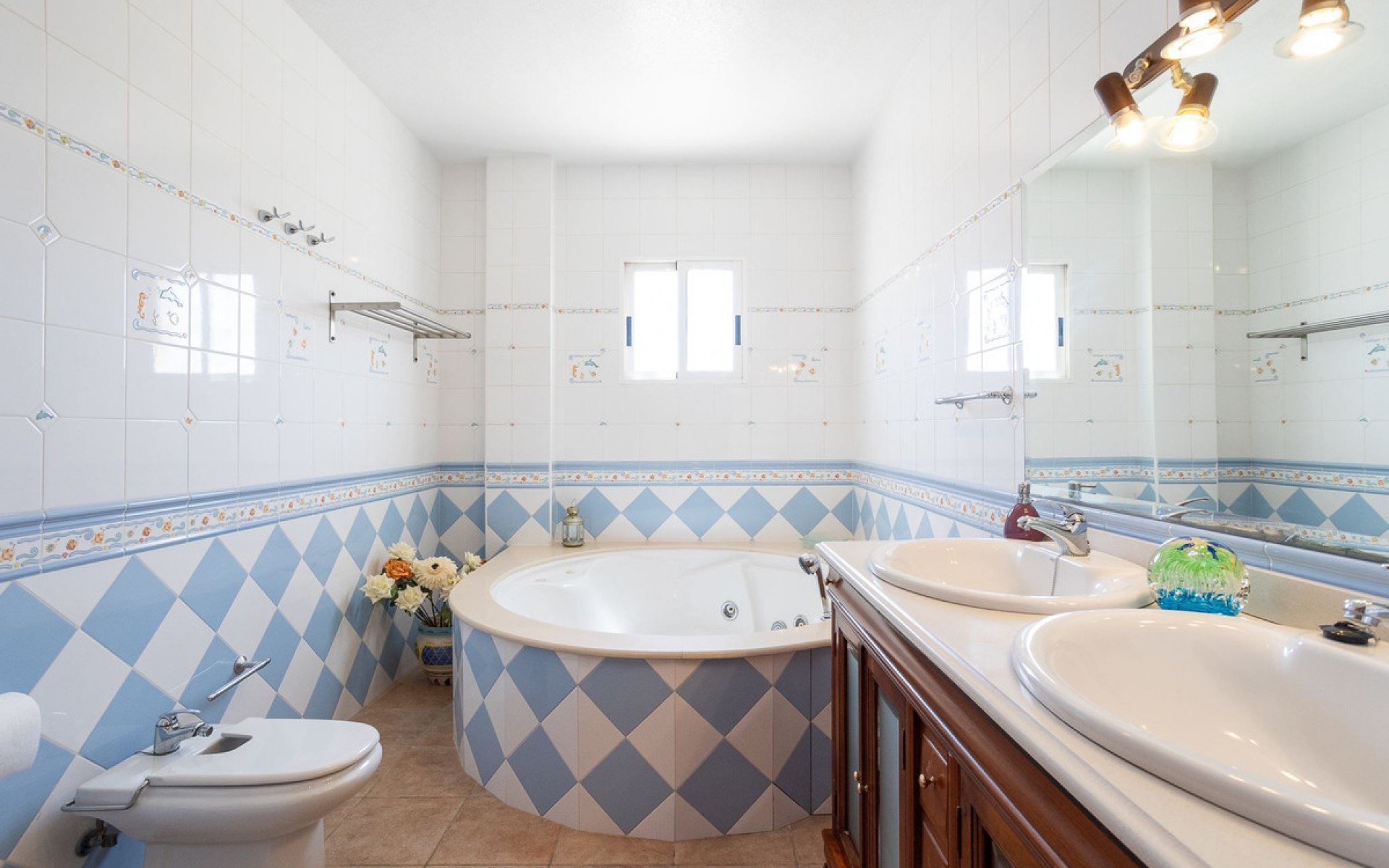 Resale - Villa - Torrevieja - La Siesta