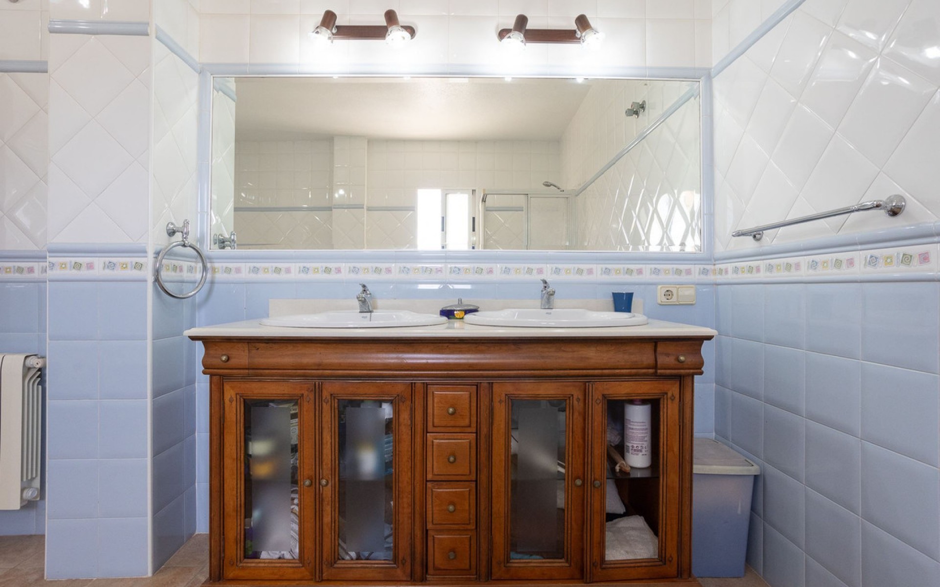 Resale - Villa - Torrevieja - La Siesta