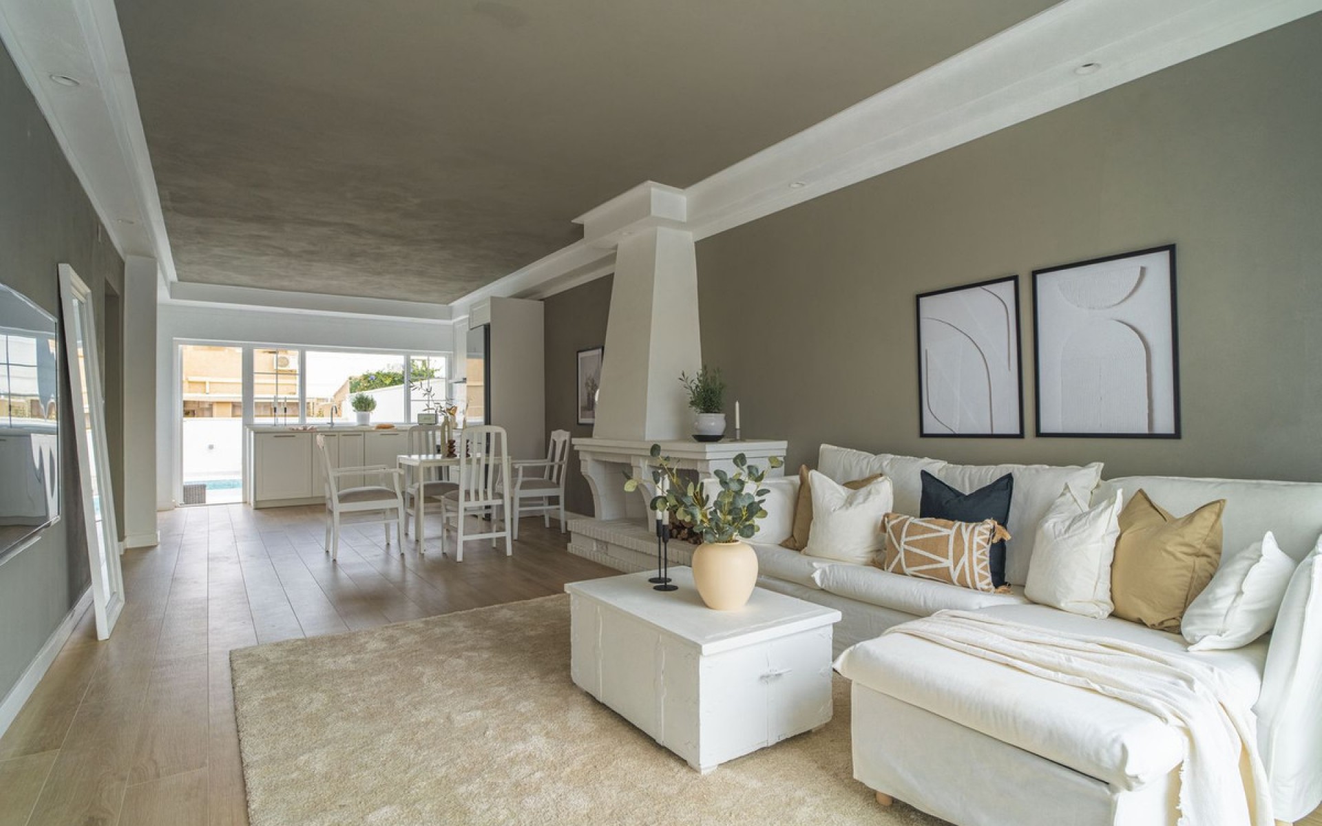 Resale - Villa - Torrevieja - La Siesta