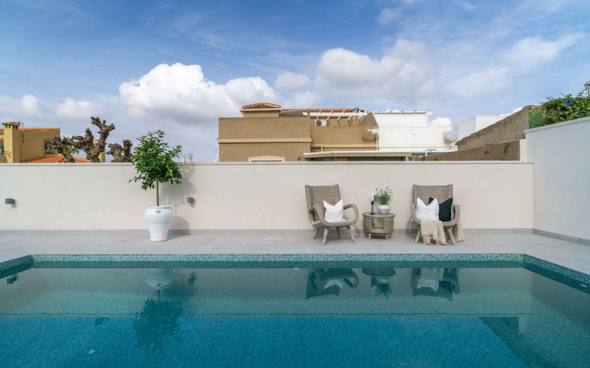 Resale - Villa - Torrevieja - La Siesta