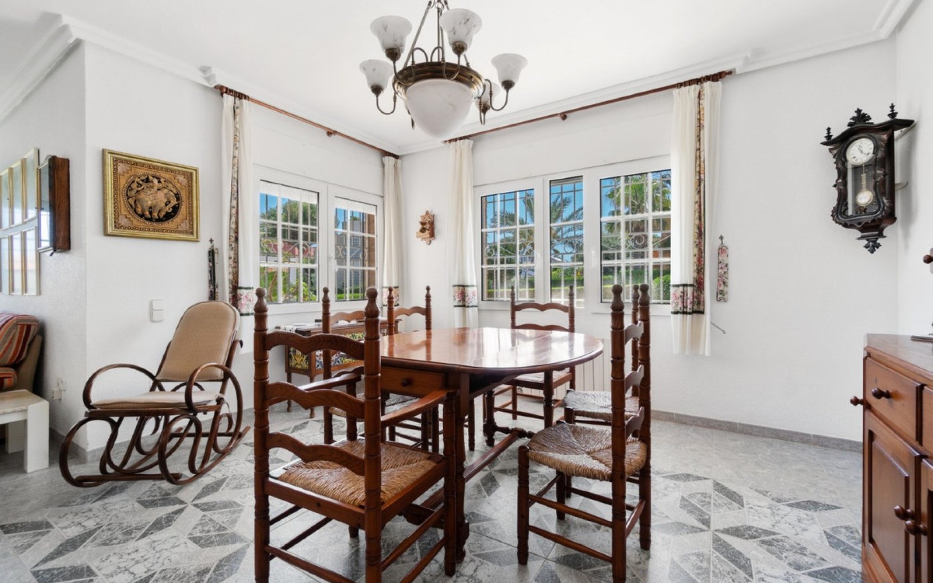 Resale - Villa - Torrevieja - La Veleta