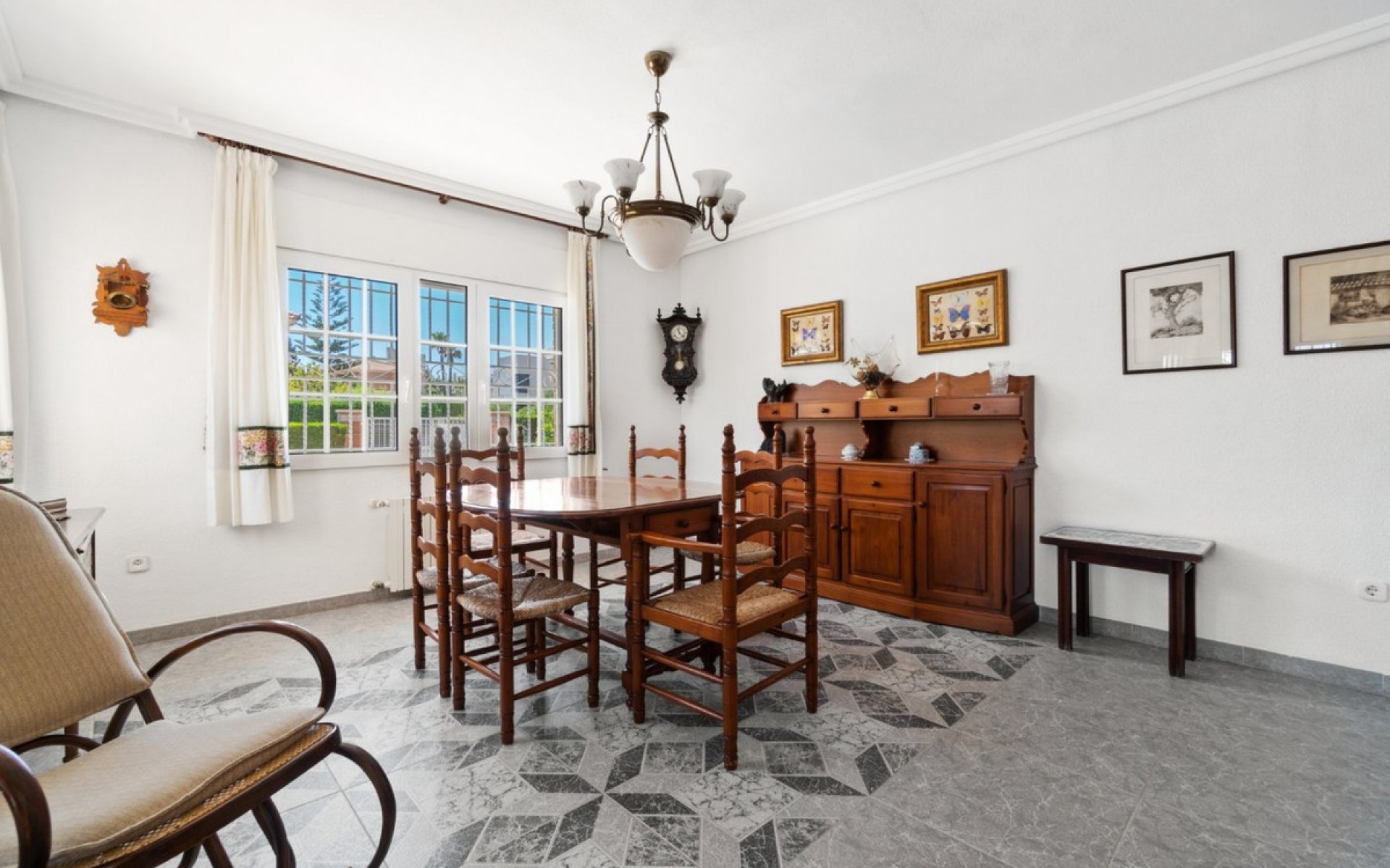 Resale - Villa - Torrevieja - La Veleta