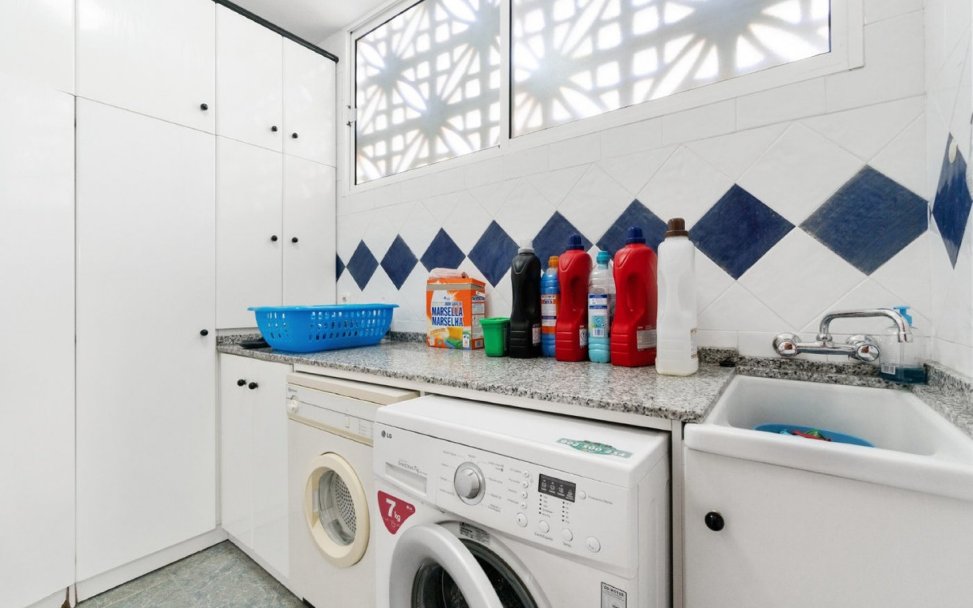 Resale - Villa - Torrevieja - La Veleta