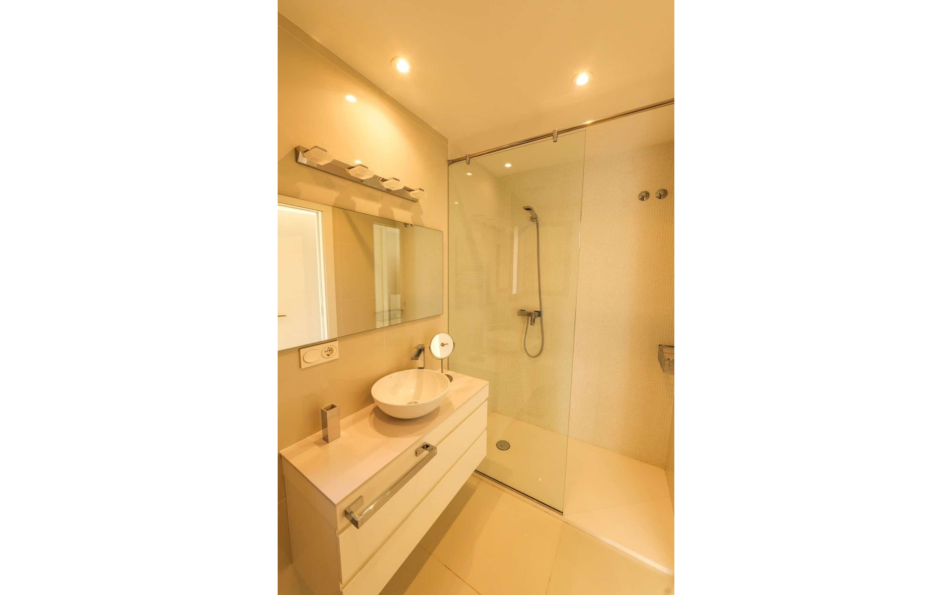 Resale - Villa - Torrevieja - La Veleta