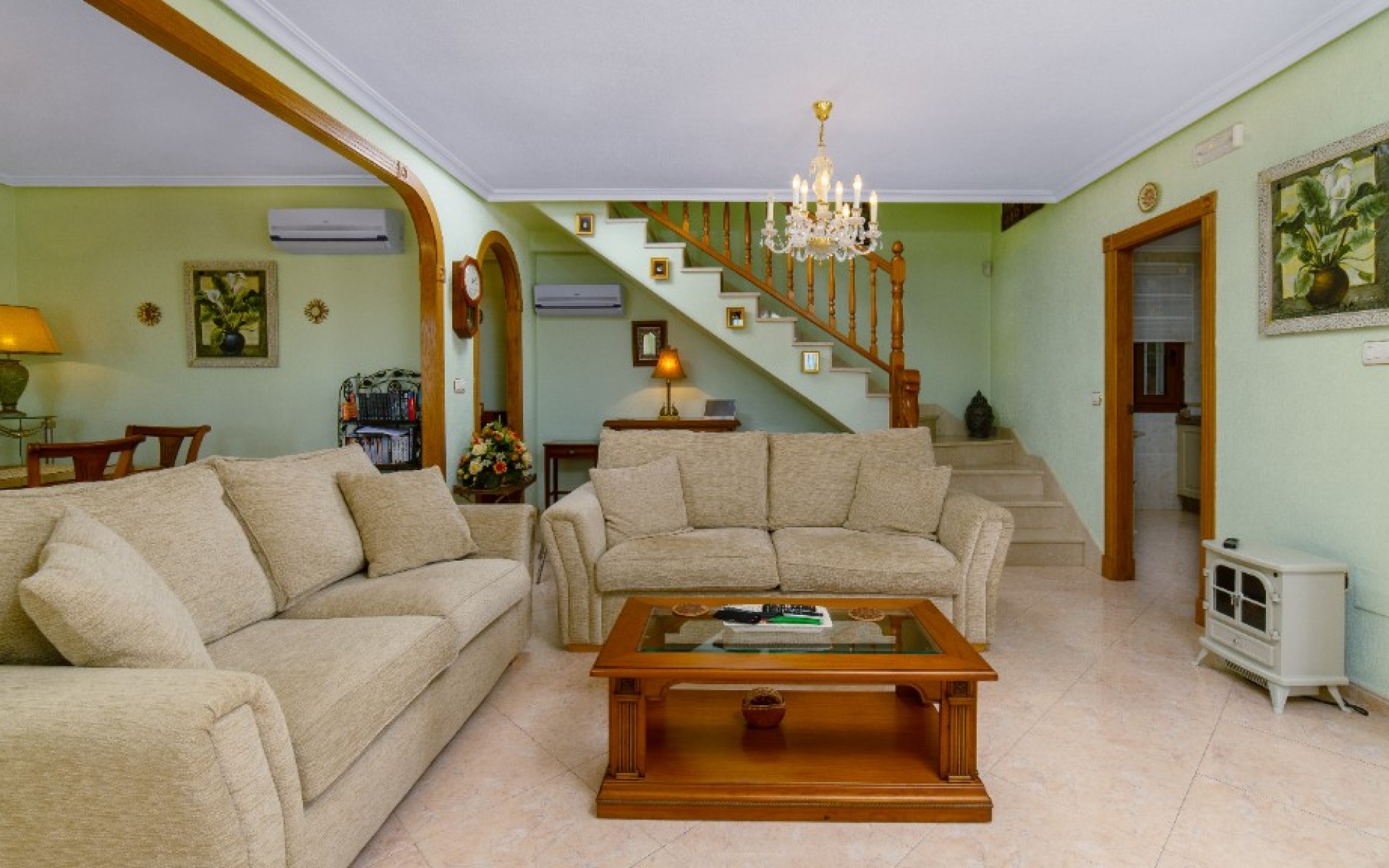 Resale - Villa - Torrevieja - Los Altos