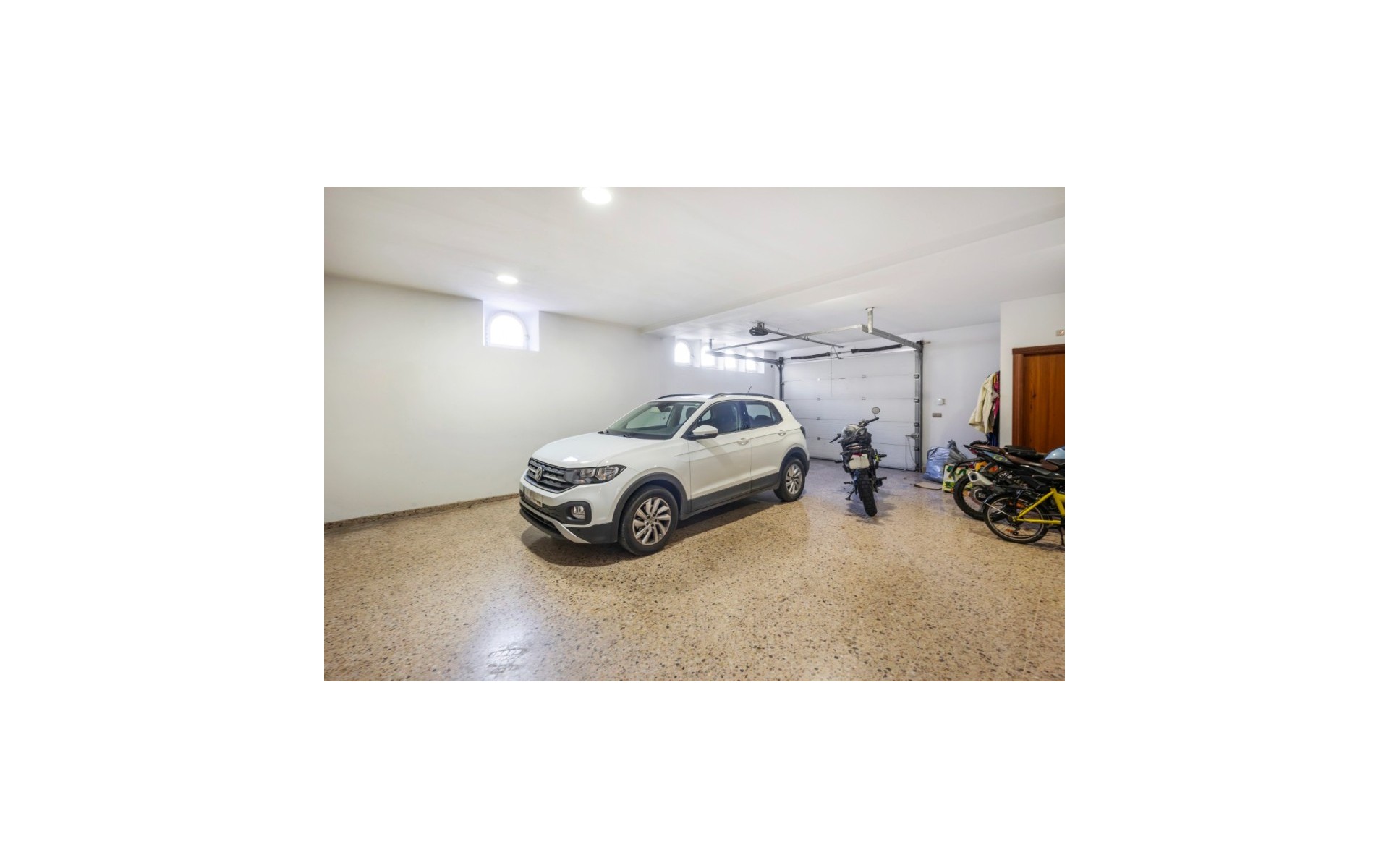 Resale - Villa - Torrevieja - Los Altos