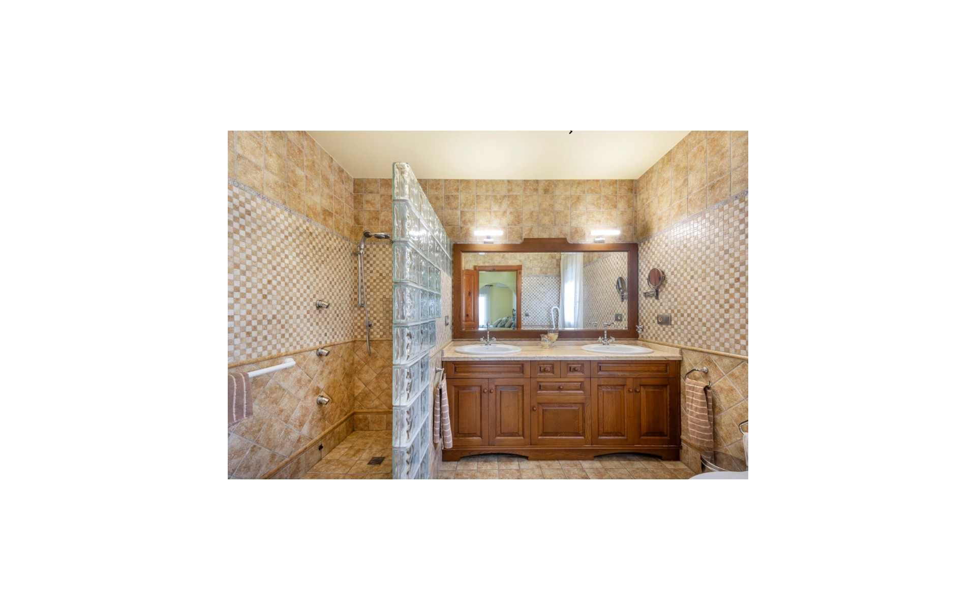 Resale - Villa - Torrevieja - Los Altos