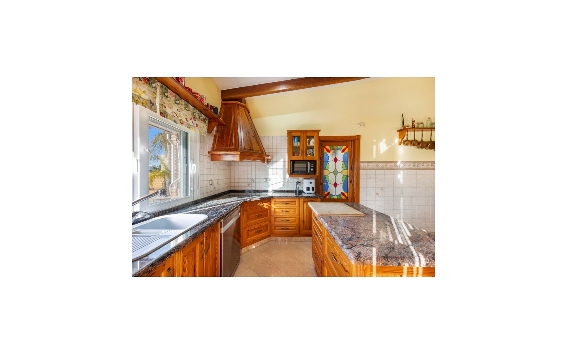 Resale - Villa - Torrevieja - Los Altos