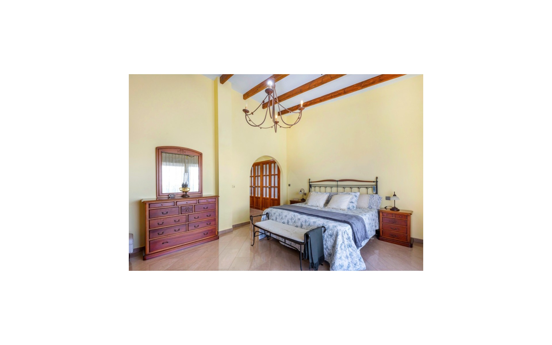 Resale - Villa - Torrevieja - Los Altos