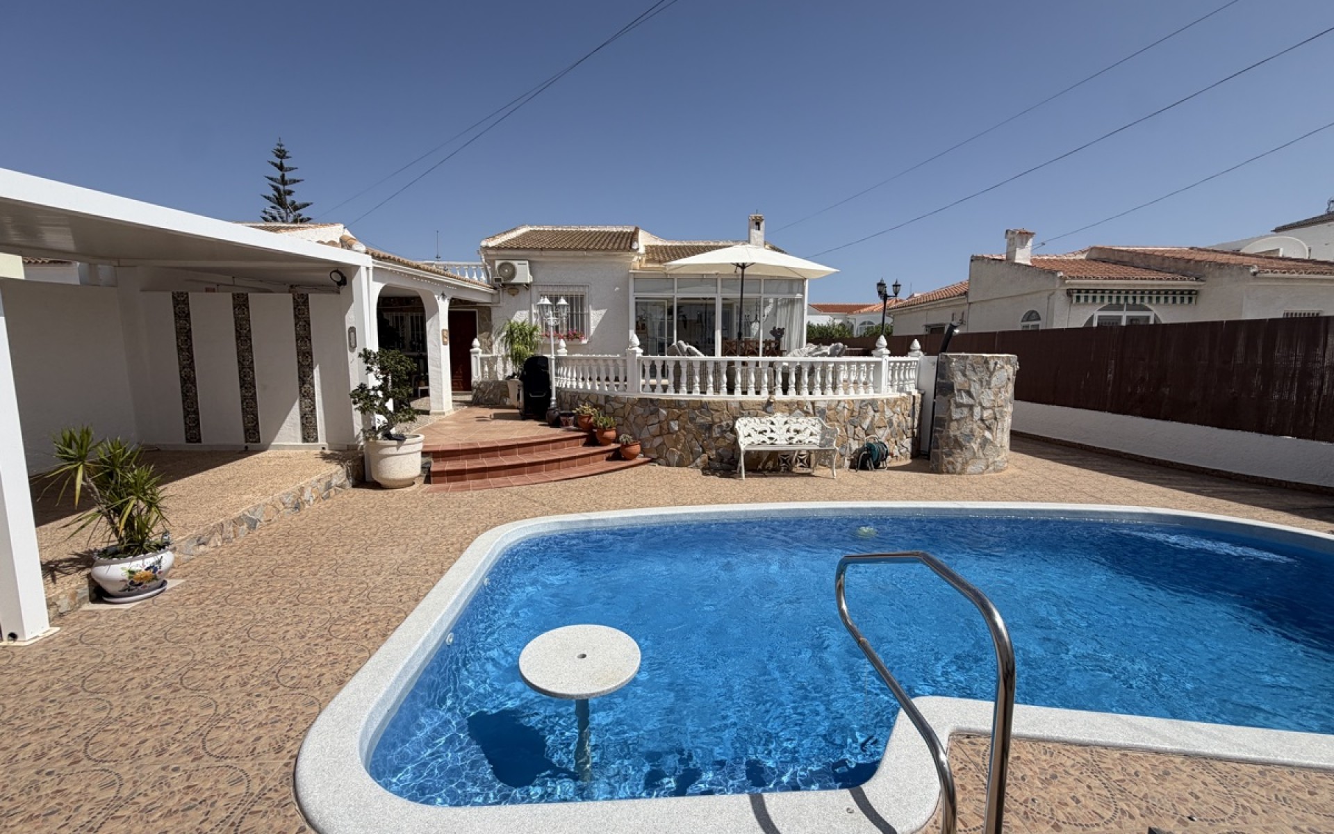 Resale - Villa - Torrevieja - San Luis