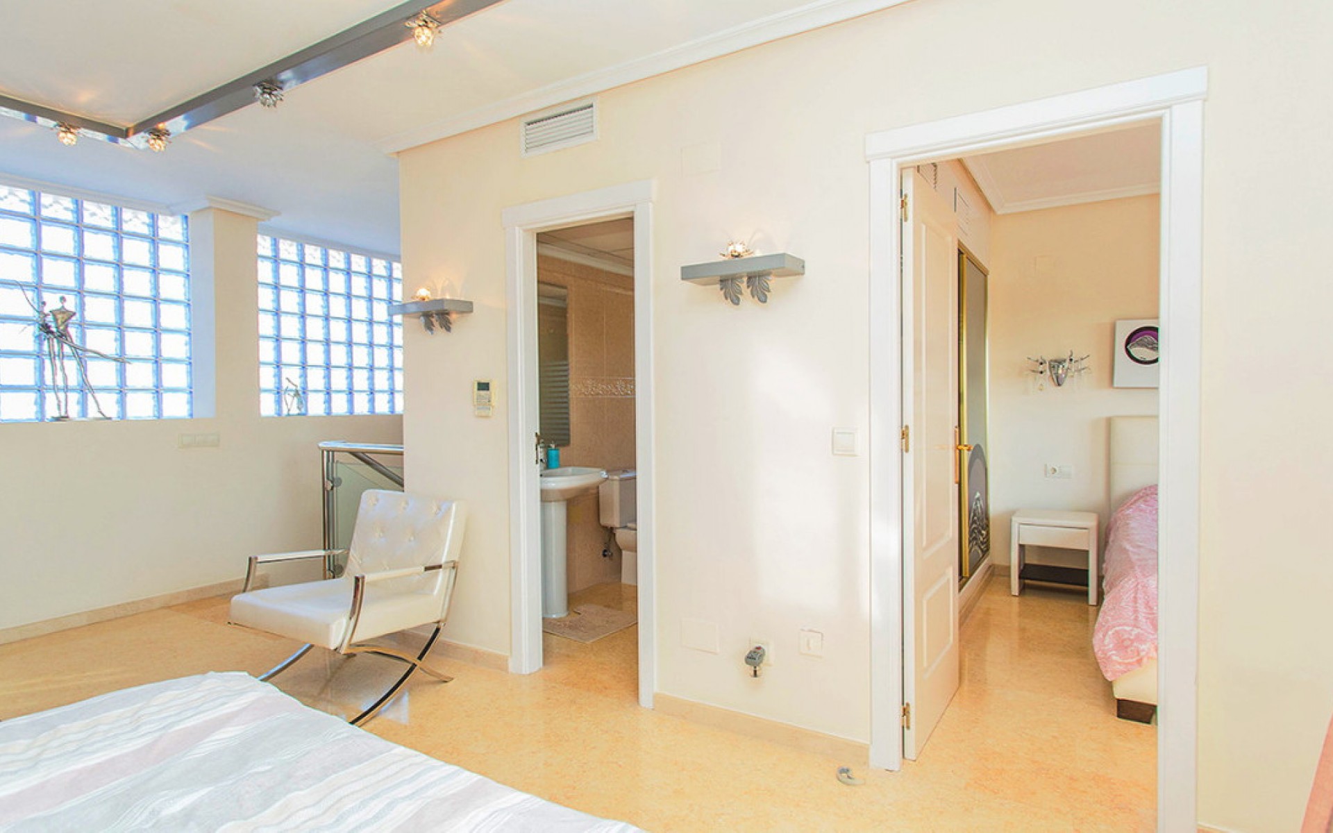 Resale - Villa - Torrevieja - Torre La Mata