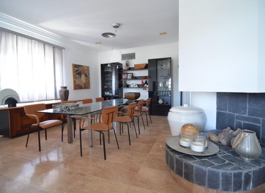 Resale - Villa - Torrevieja - Torrevieja Centro