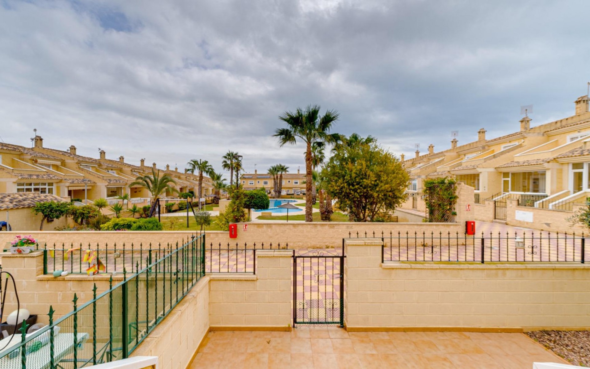 Resale - Villa - Torrevieja - Torrevieja Centro