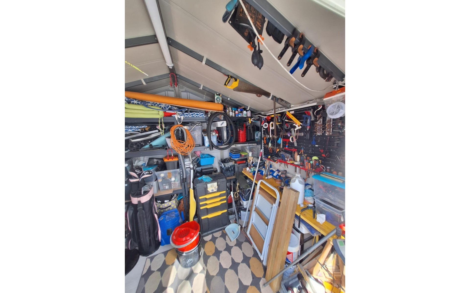 Resale - Villa - Torrevieja - Torrevieja Centro