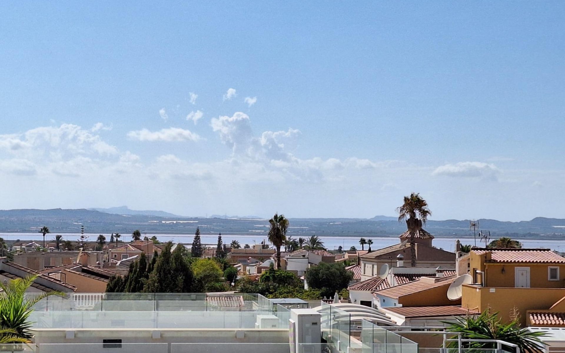 Resale - Villa - Torrevieja - Torrevieja Centro