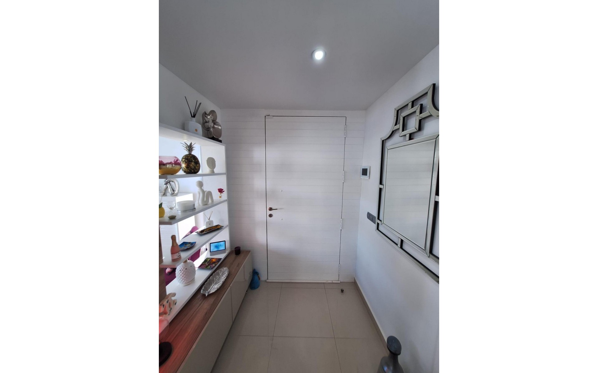 Resale - Villa - Torrevieja - Torrevieja Centro