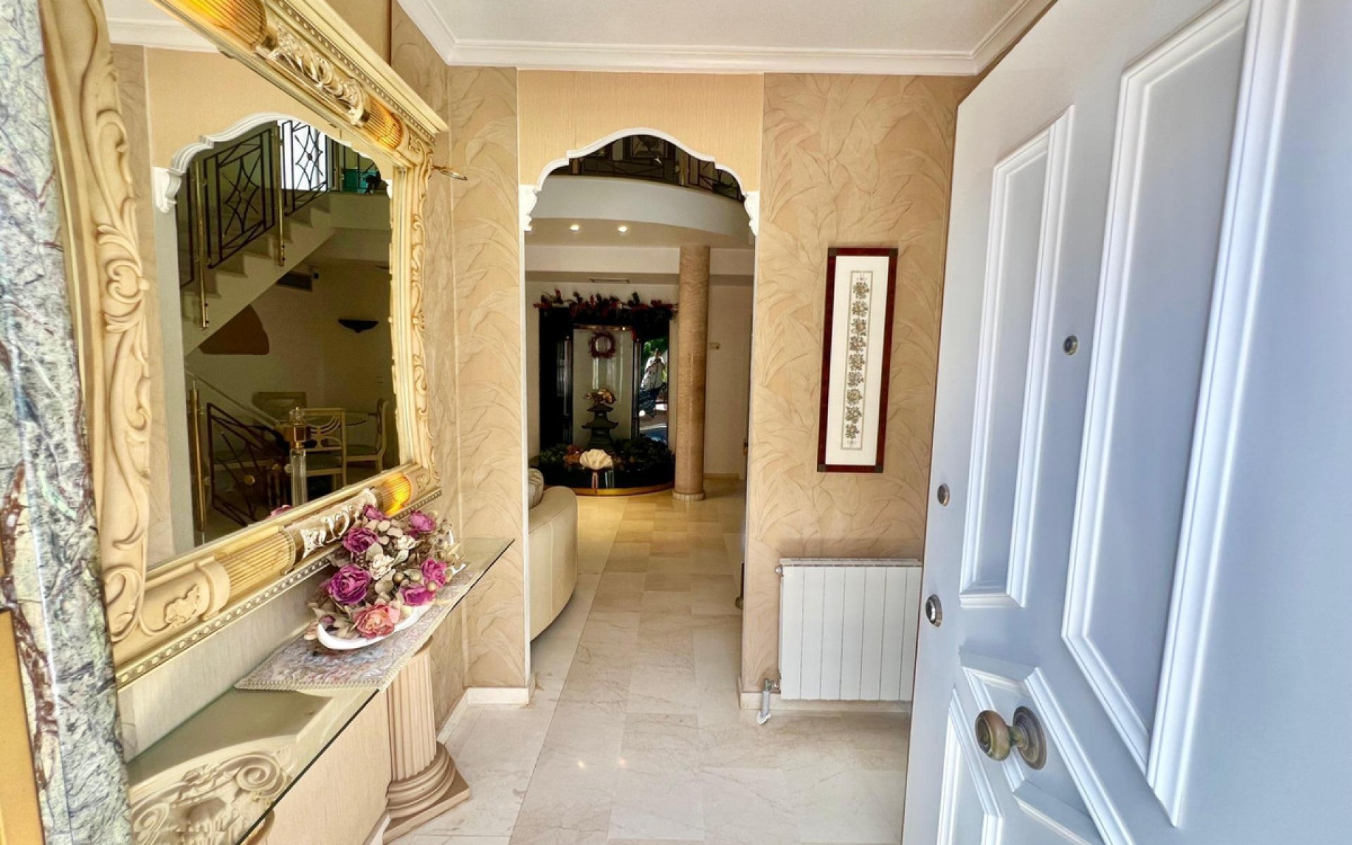 Resale - Villa - Torrevieja - Torrevieja Centro