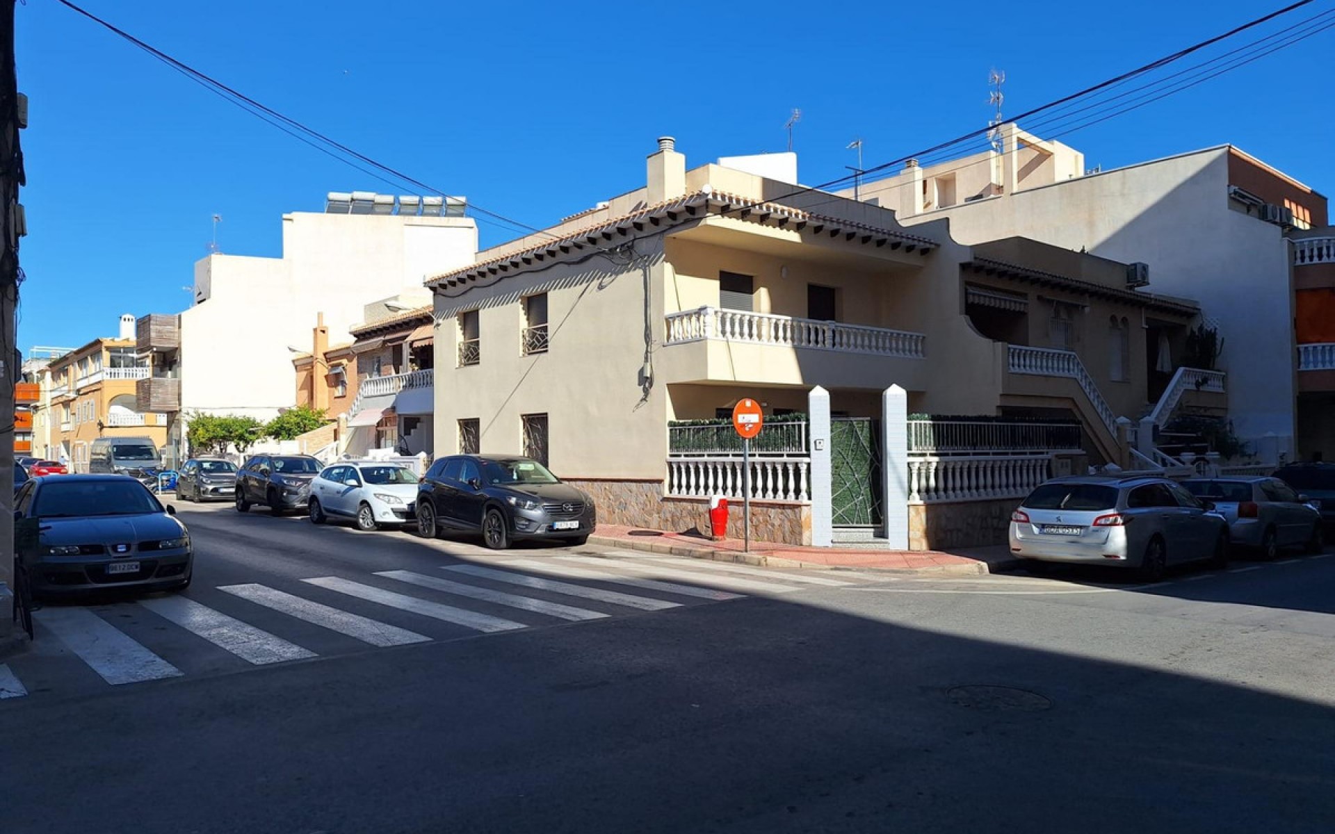 Resale - Villa - Torrevieja - Torrevieja Centro