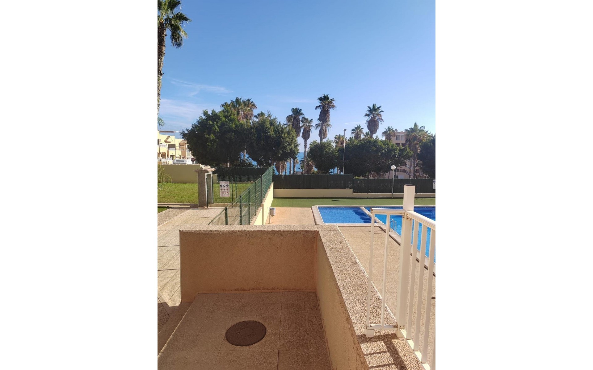Resale - Villa - Torrevieja - Torrevieja Centro