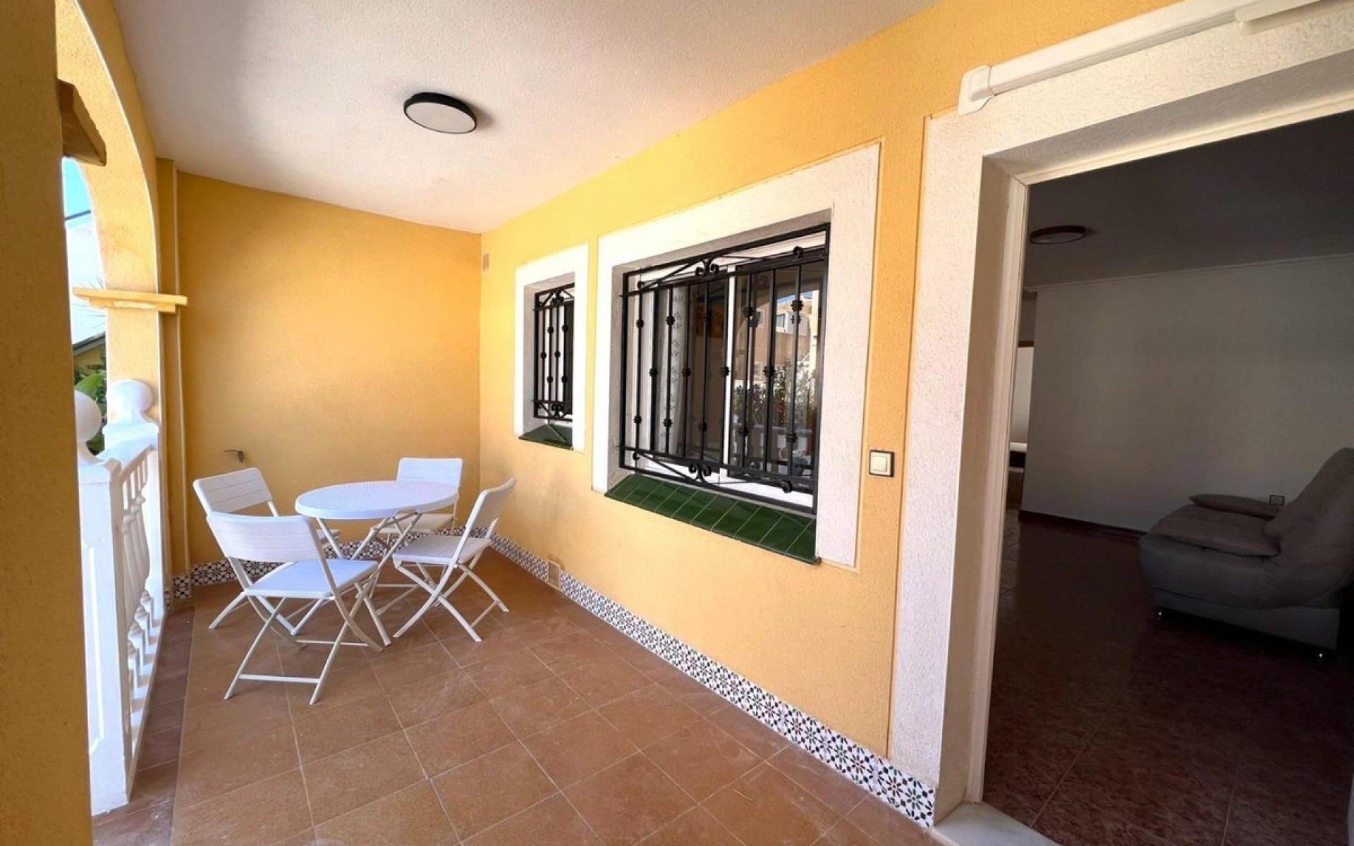 Resale - Villa - Torrevieja - Torrevieja Centro