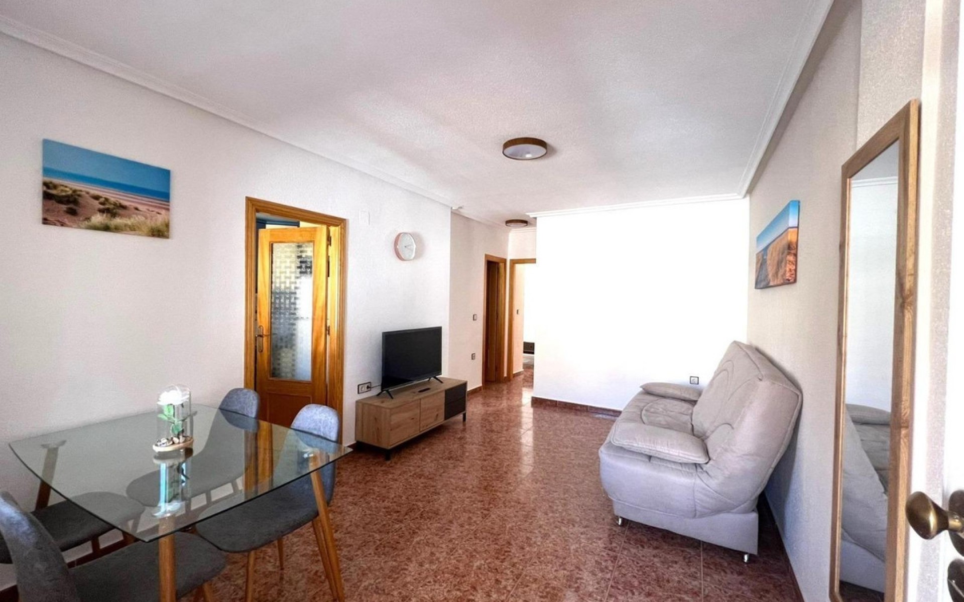 Resale - Villa - Torrevieja - Torrevieja Centro