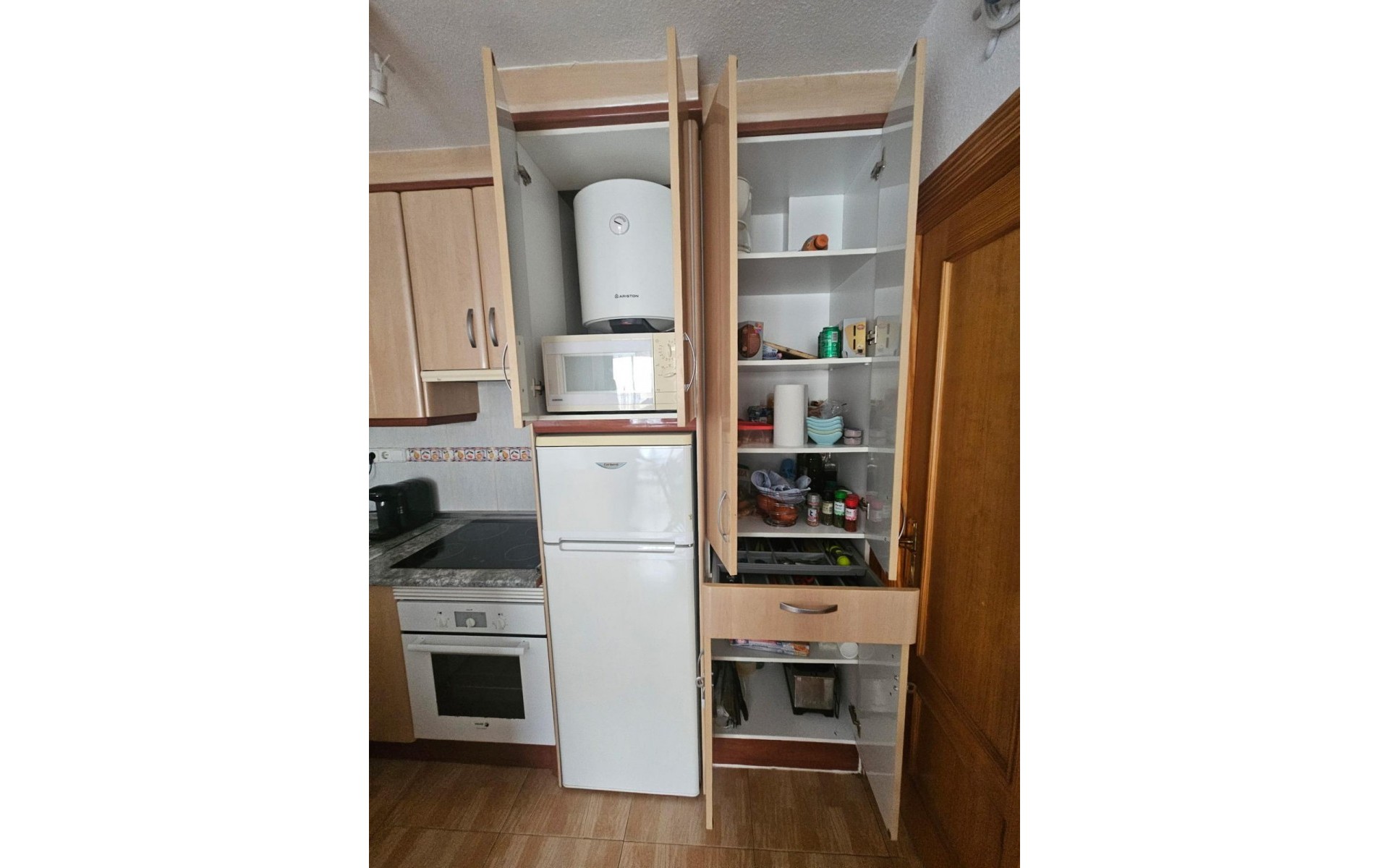 Resale - Villa - Torrevieja - Torrevieja Centro