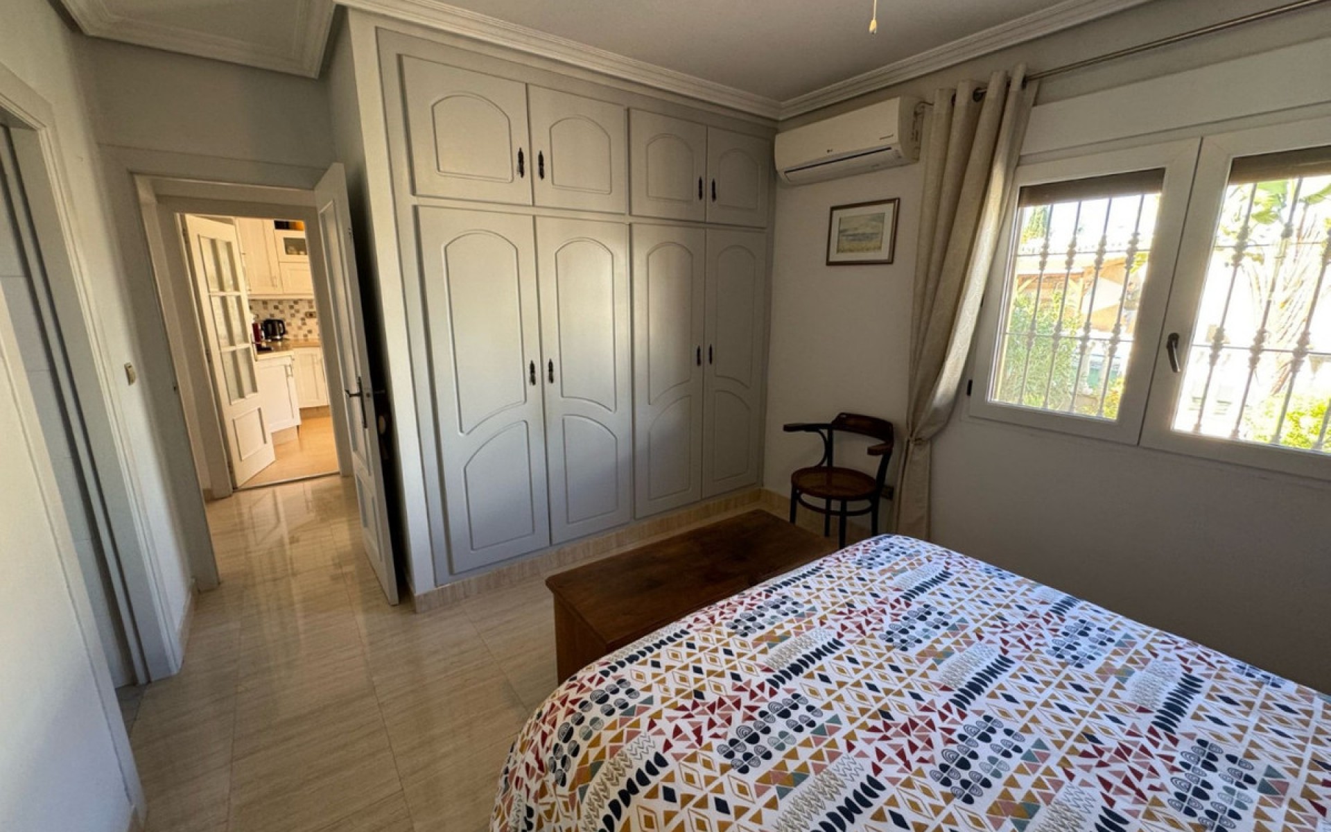 Resale - Villa - Torrevieja - Torrevieja Centro