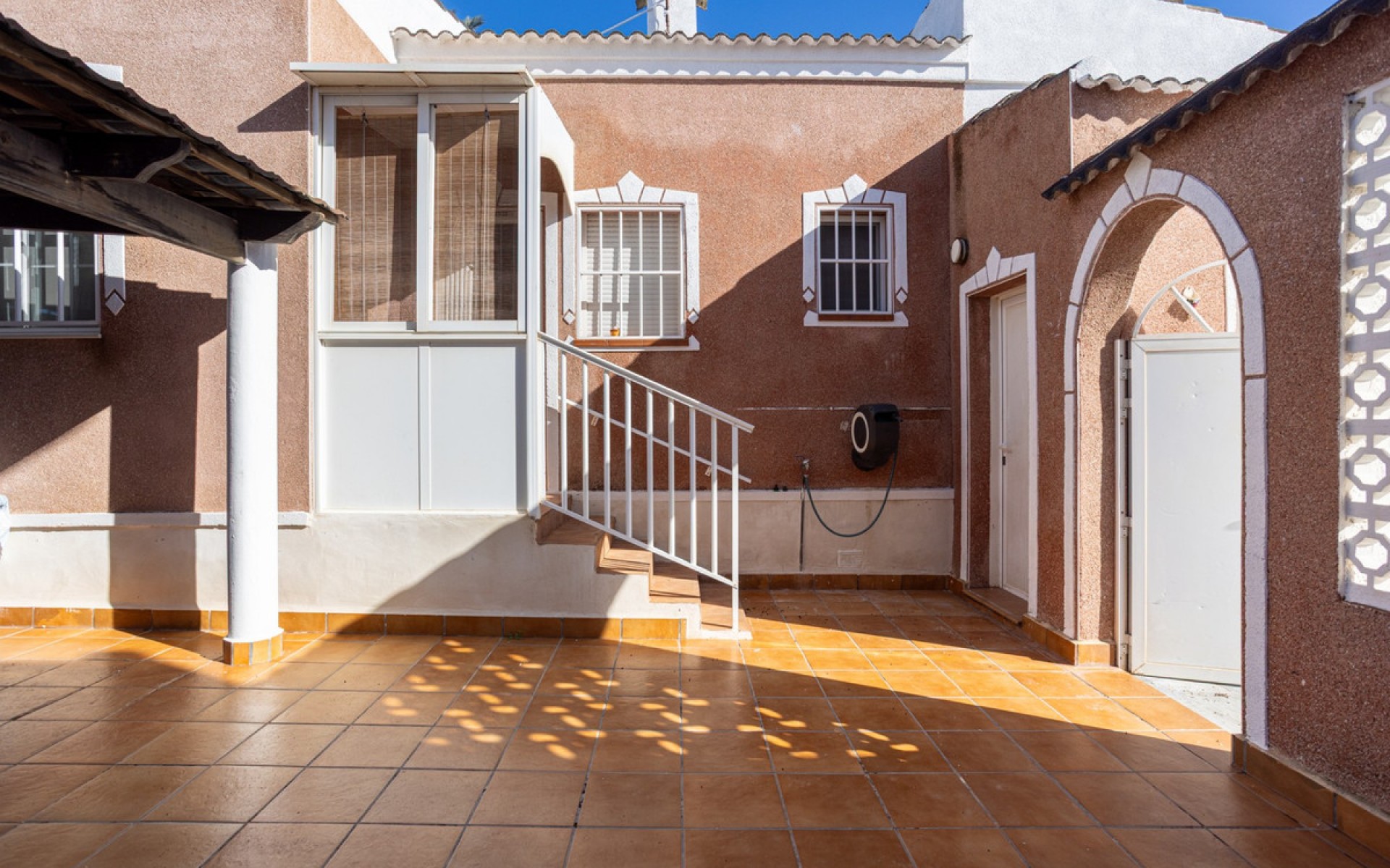 Resale - Villa - Torrevieja - Torrevieja Centro