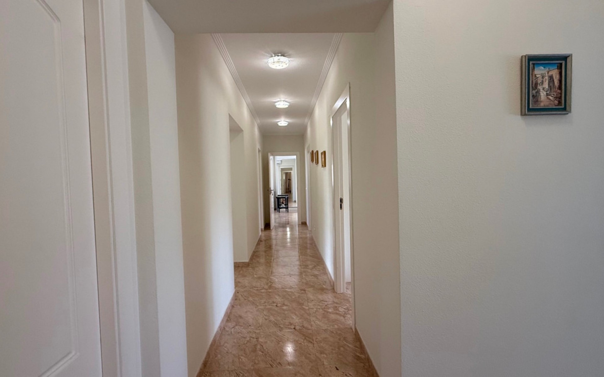 Resale - Villa - Torrevieja - Torrevieja Centro