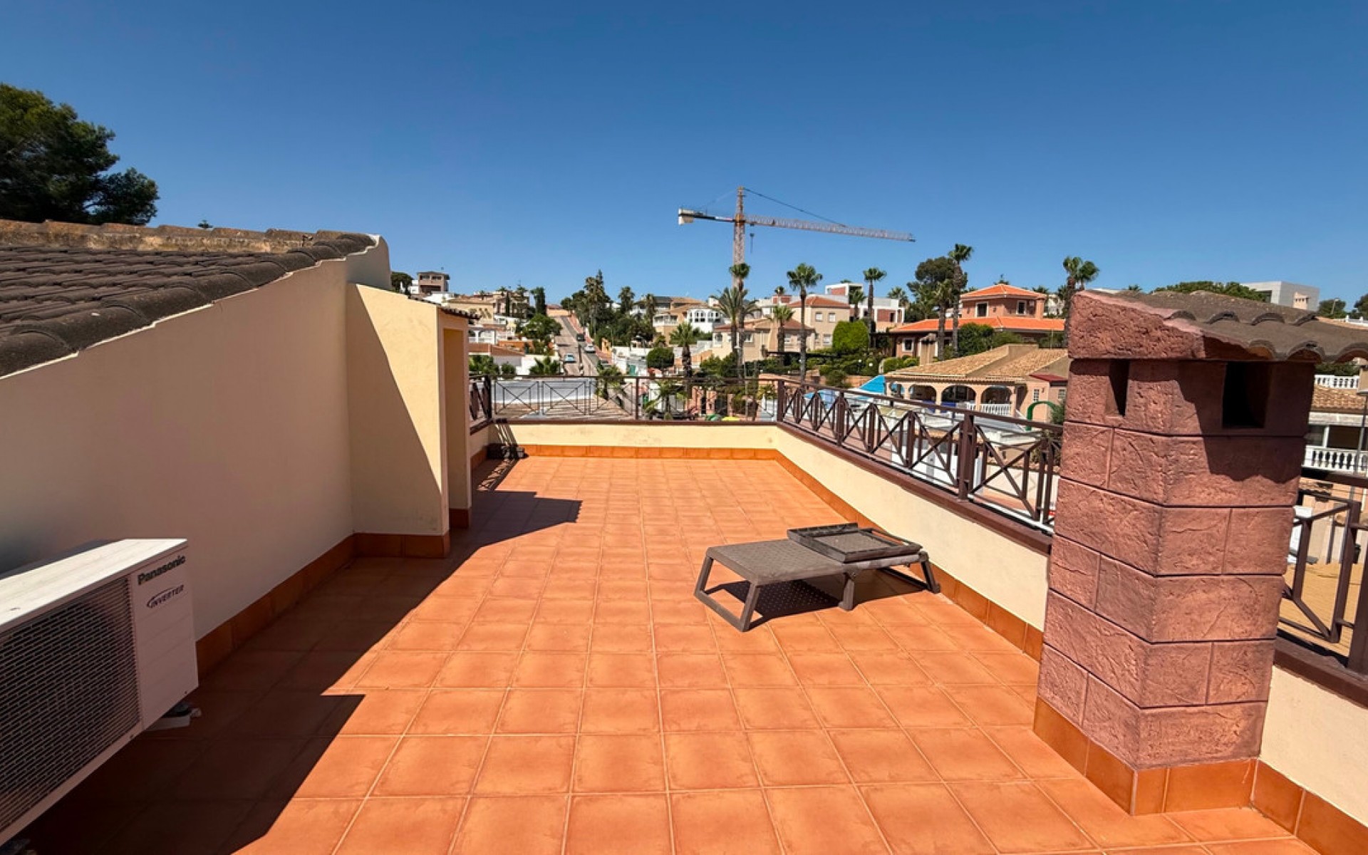 Resale - Villa - Torrevieja - Torrevieja Centro