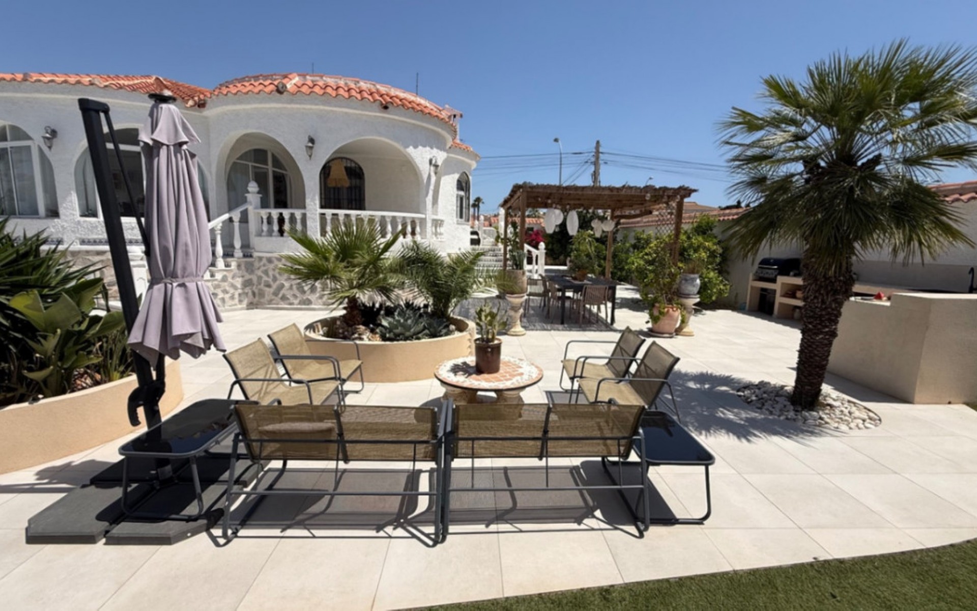 Resale - Villa - Torrevieja - Torrevieja Centro