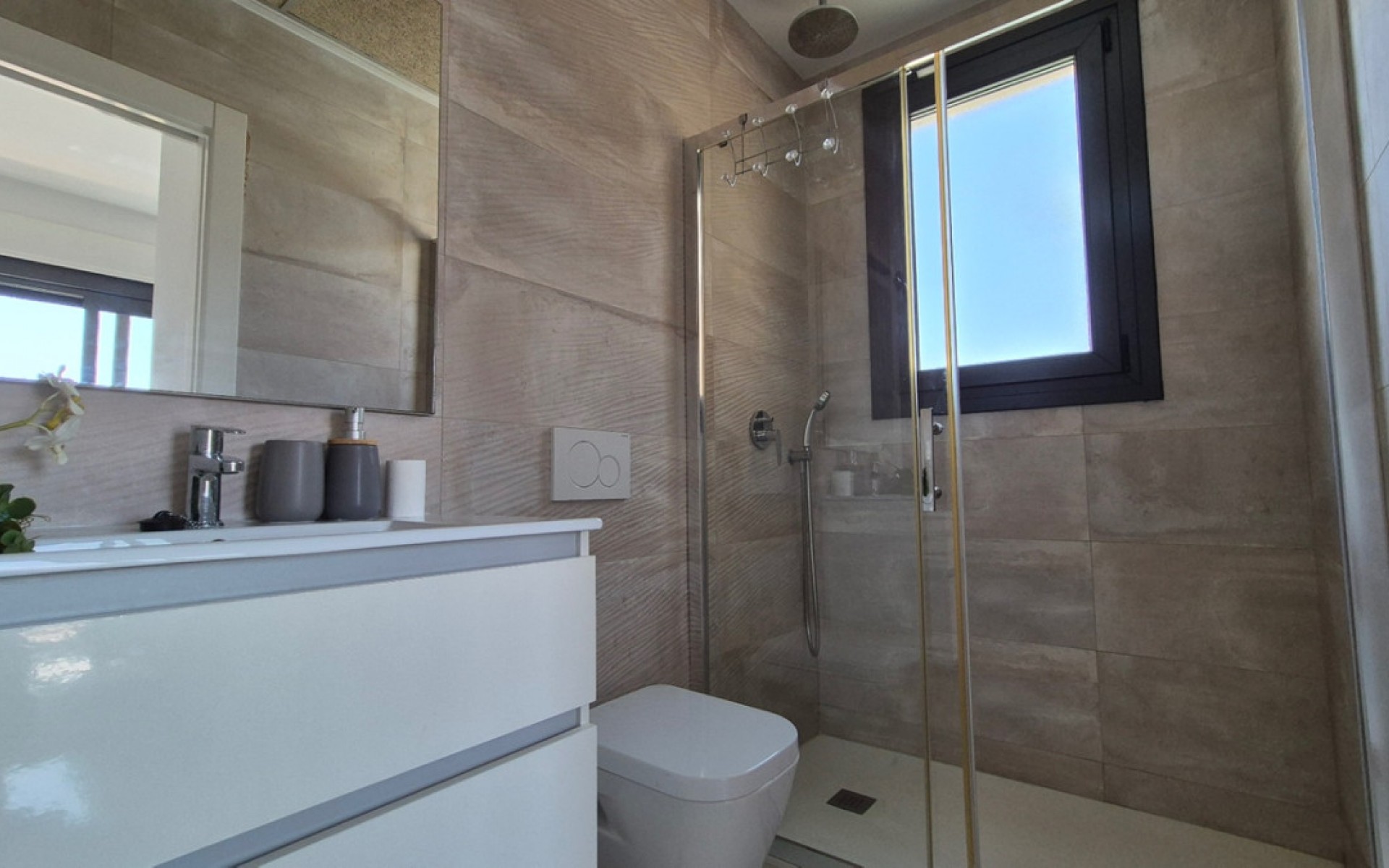 Resale - Villa - Torrevieja - Torrevieja Centro