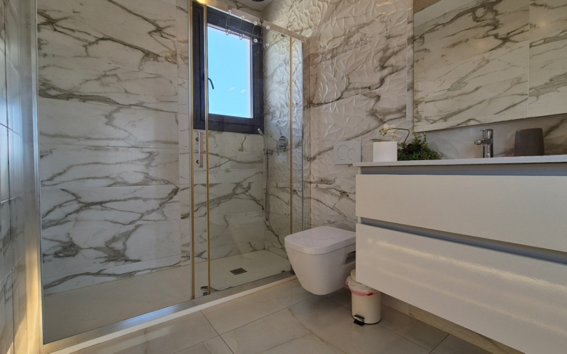 Resale - Villa - Torrevieja - Torrevieja Centro