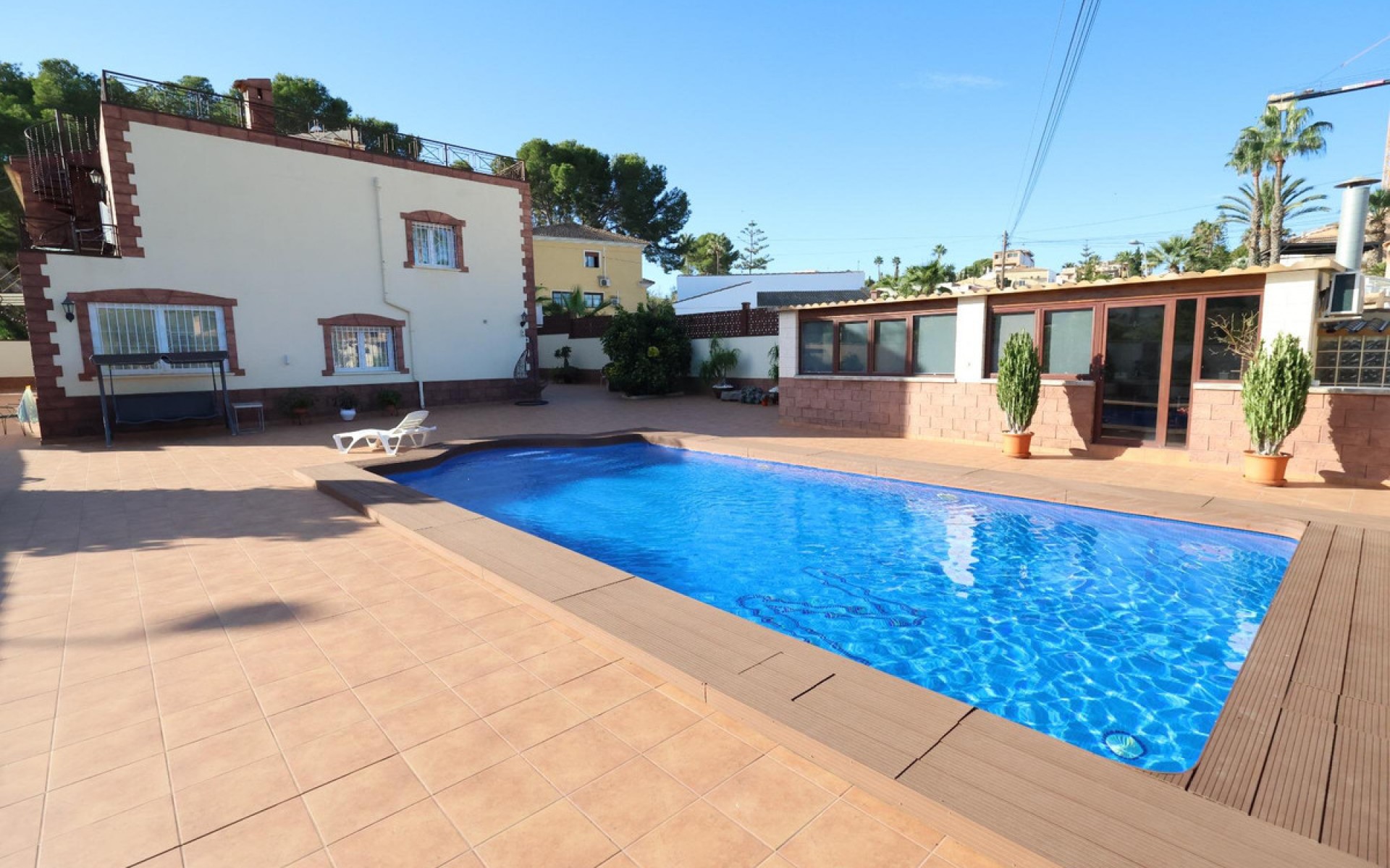 Resale - Villa - Torrevieja - Torrevieja Centro