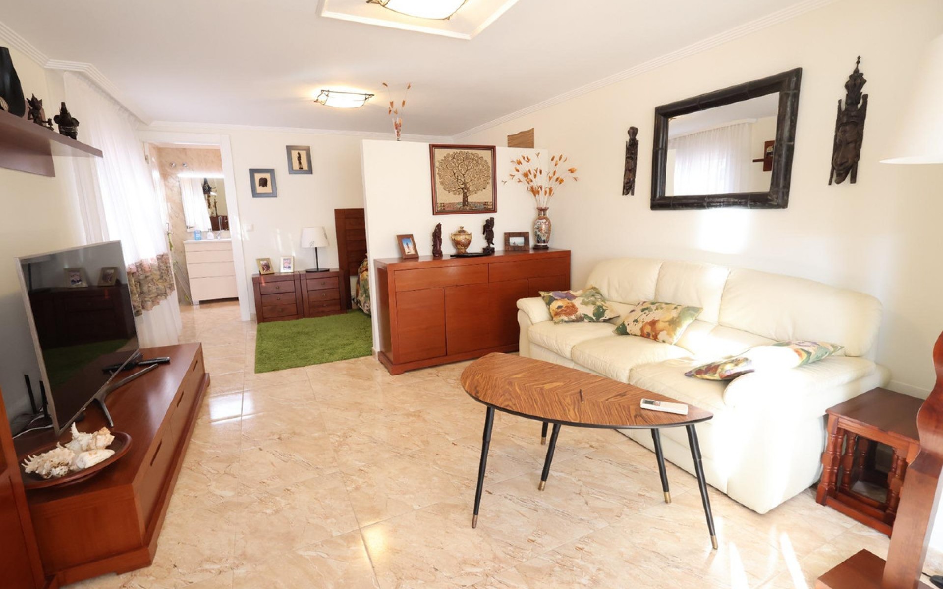 Resale - Villa - Torrevieja - Torrevieja Centro
