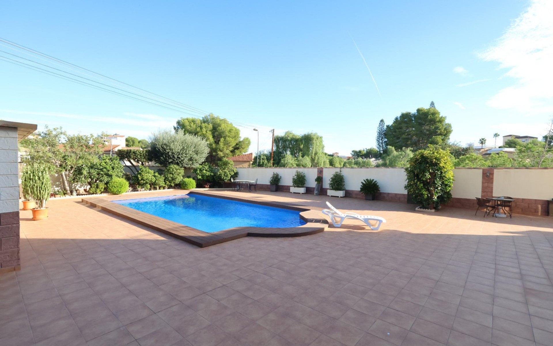 Resale - Villa - Torrevieja - Torrevieja Centro