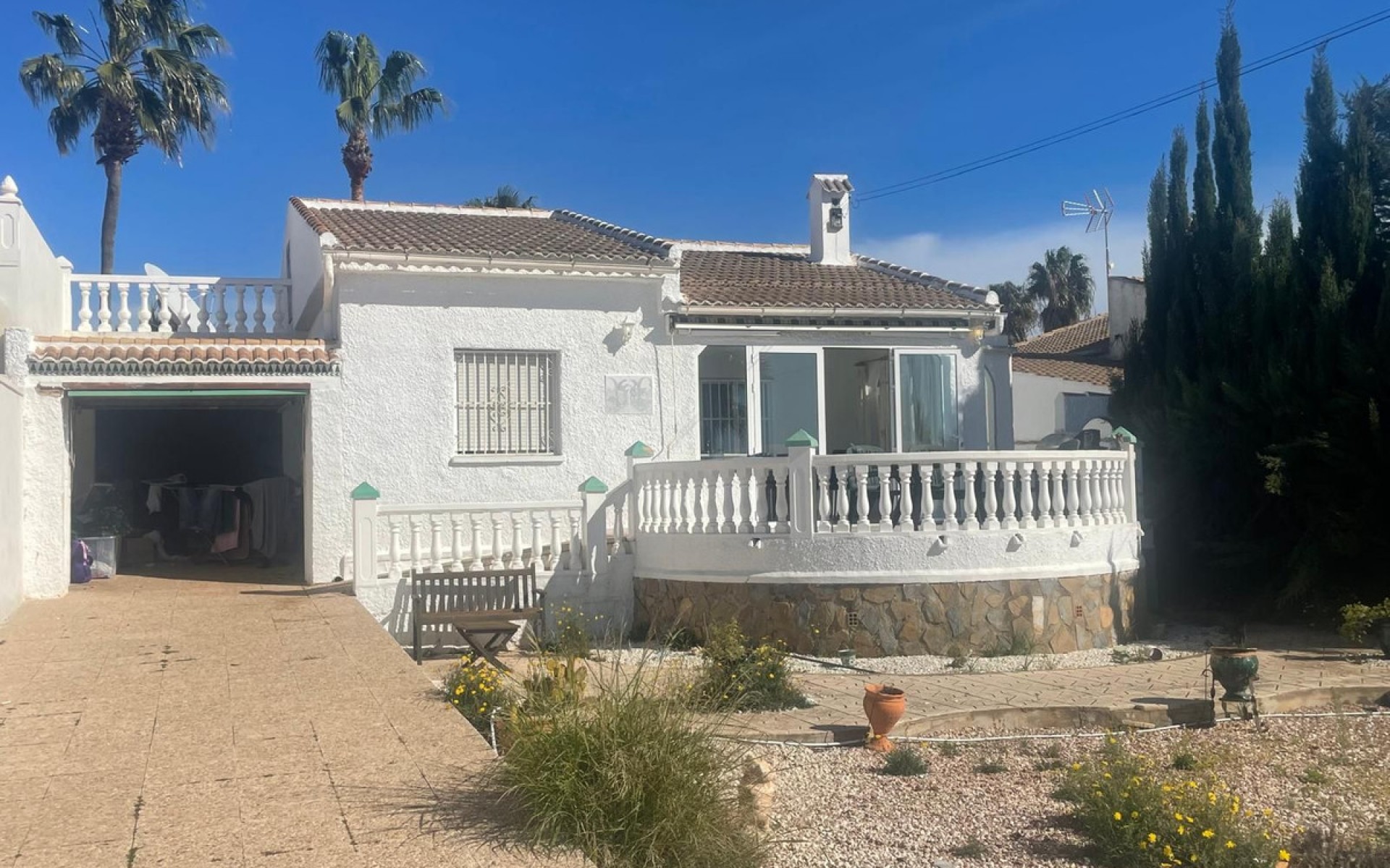 Resale - Villa - Torrevieja - Torrevieja Centro