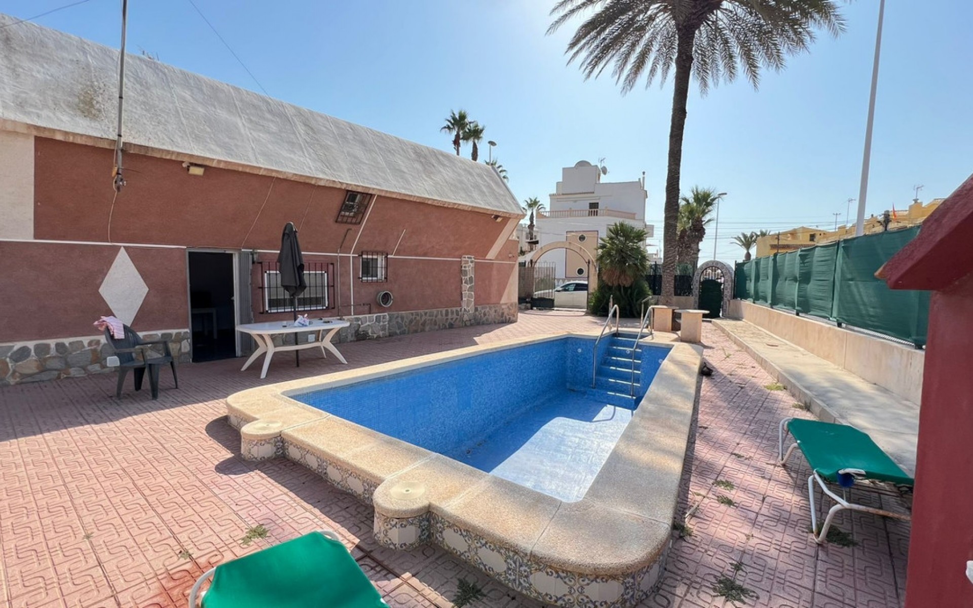Resale - Villa - Torrevieja - Torrevieja Centro