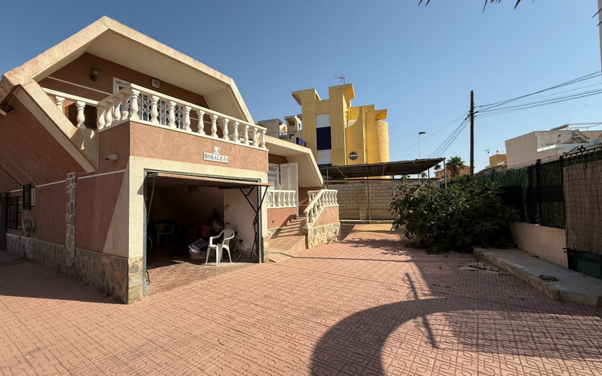 Resale - Villa - Torrevieja - Torrevieja Centro