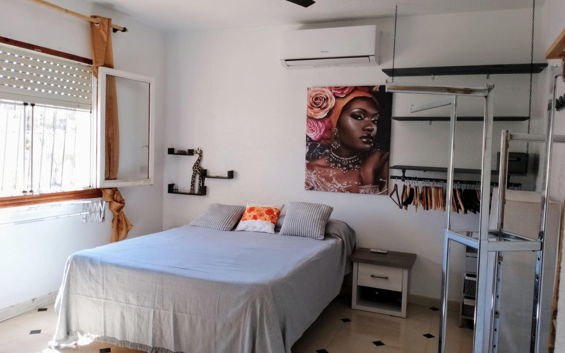 Resale - Villa - Torrevieja - Torrevieja Centro