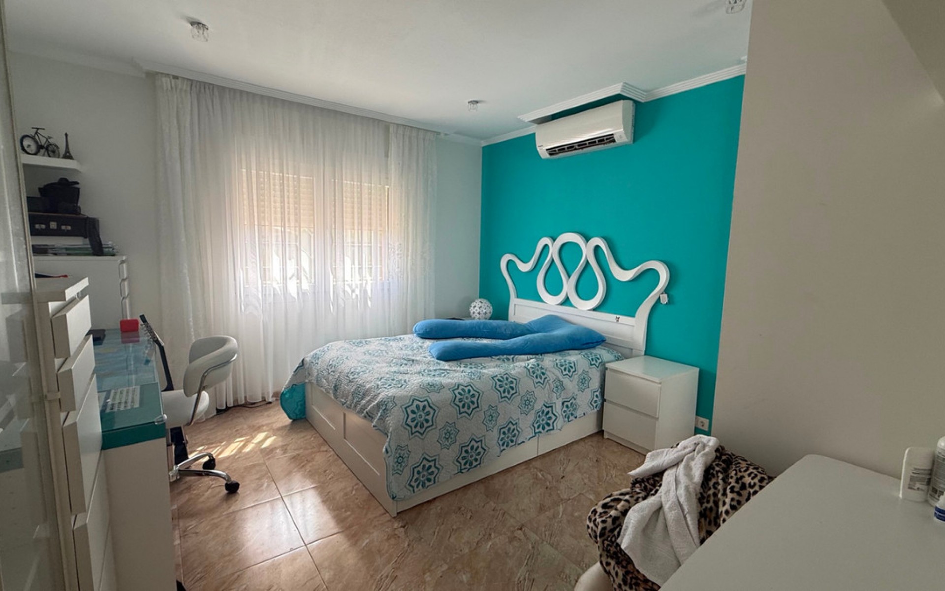 Resale - Villa - Torrevieja - Torrevieja Centro