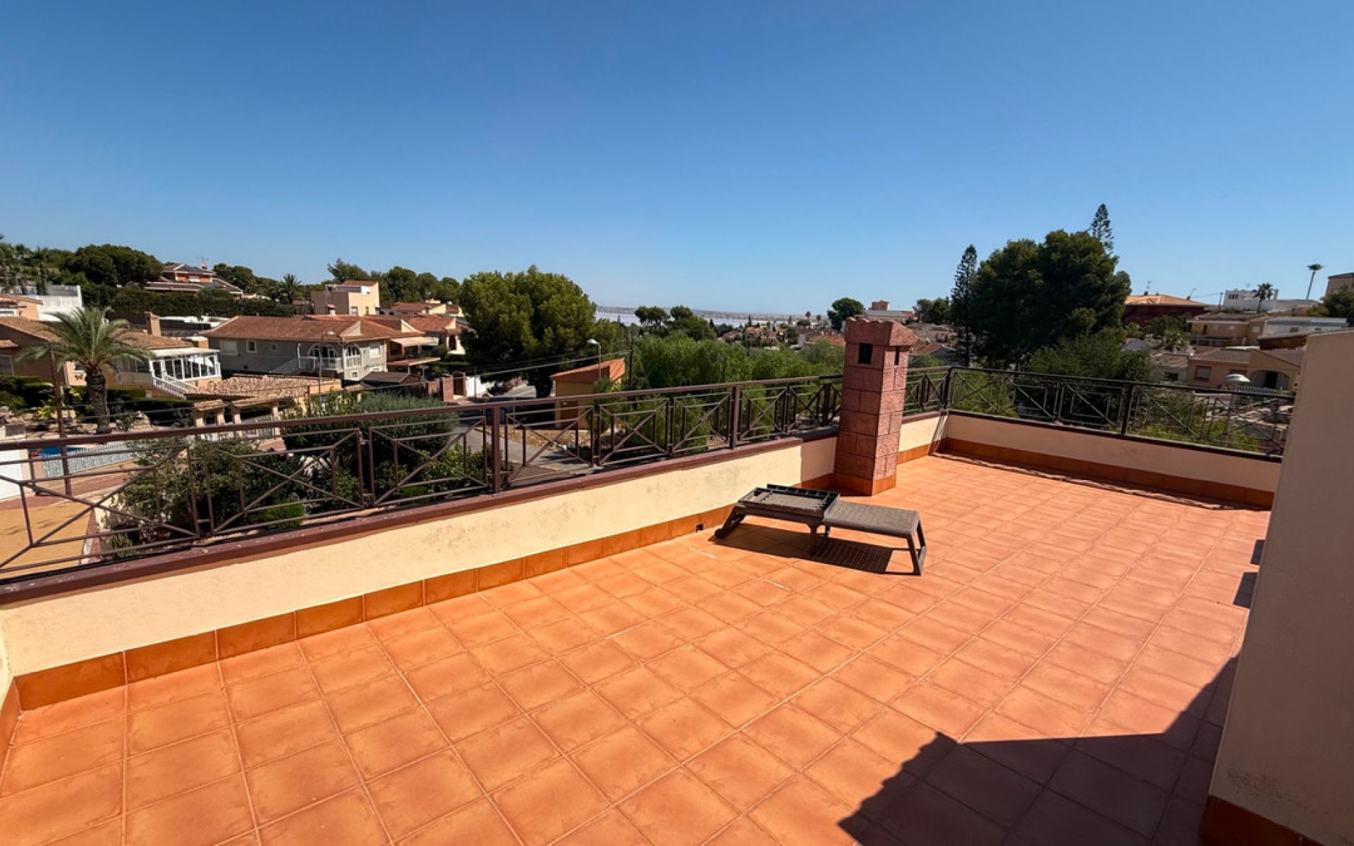 Resale - Villa - Torrevieja - Torrevieja Centro